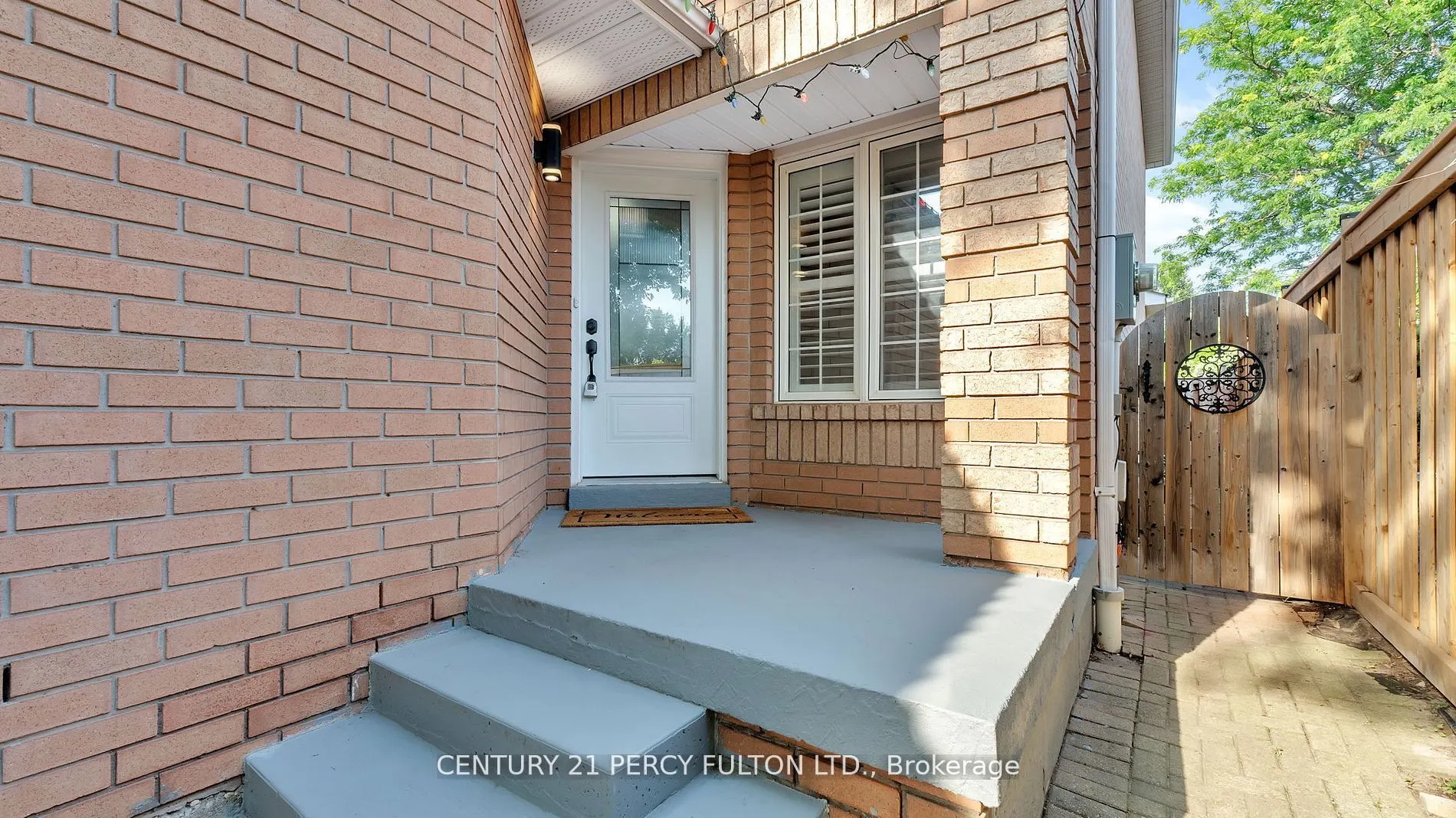 7 Steele Valley Court