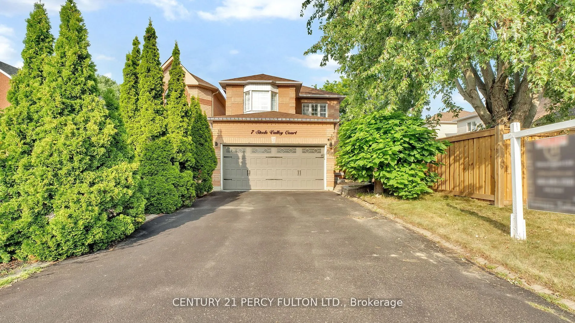 7 Steele Valley Court