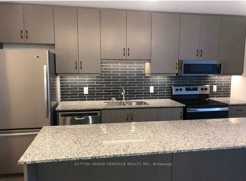 109 King Avenue E, #403