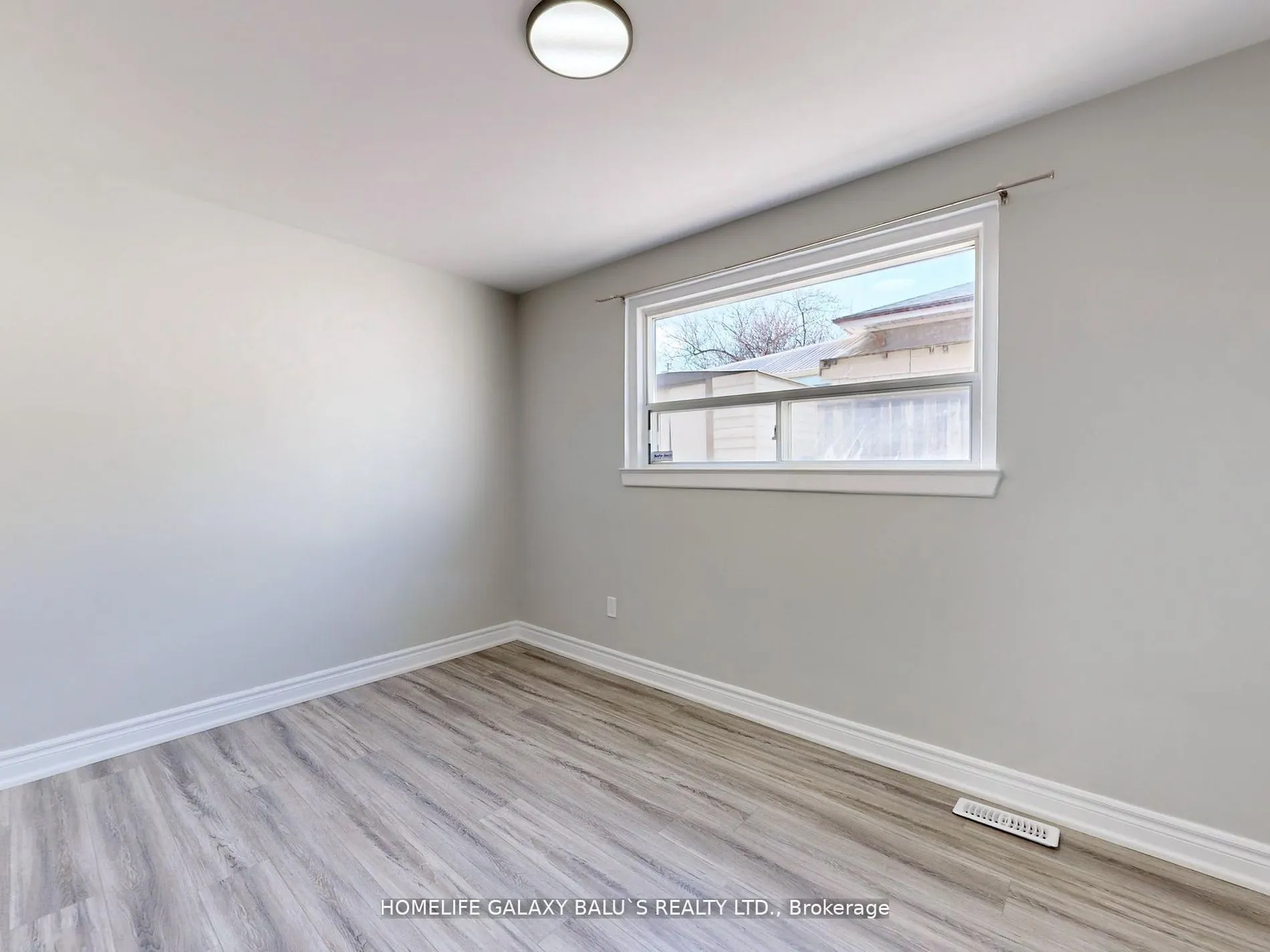 58 Milford Haven Drive, #--Lower