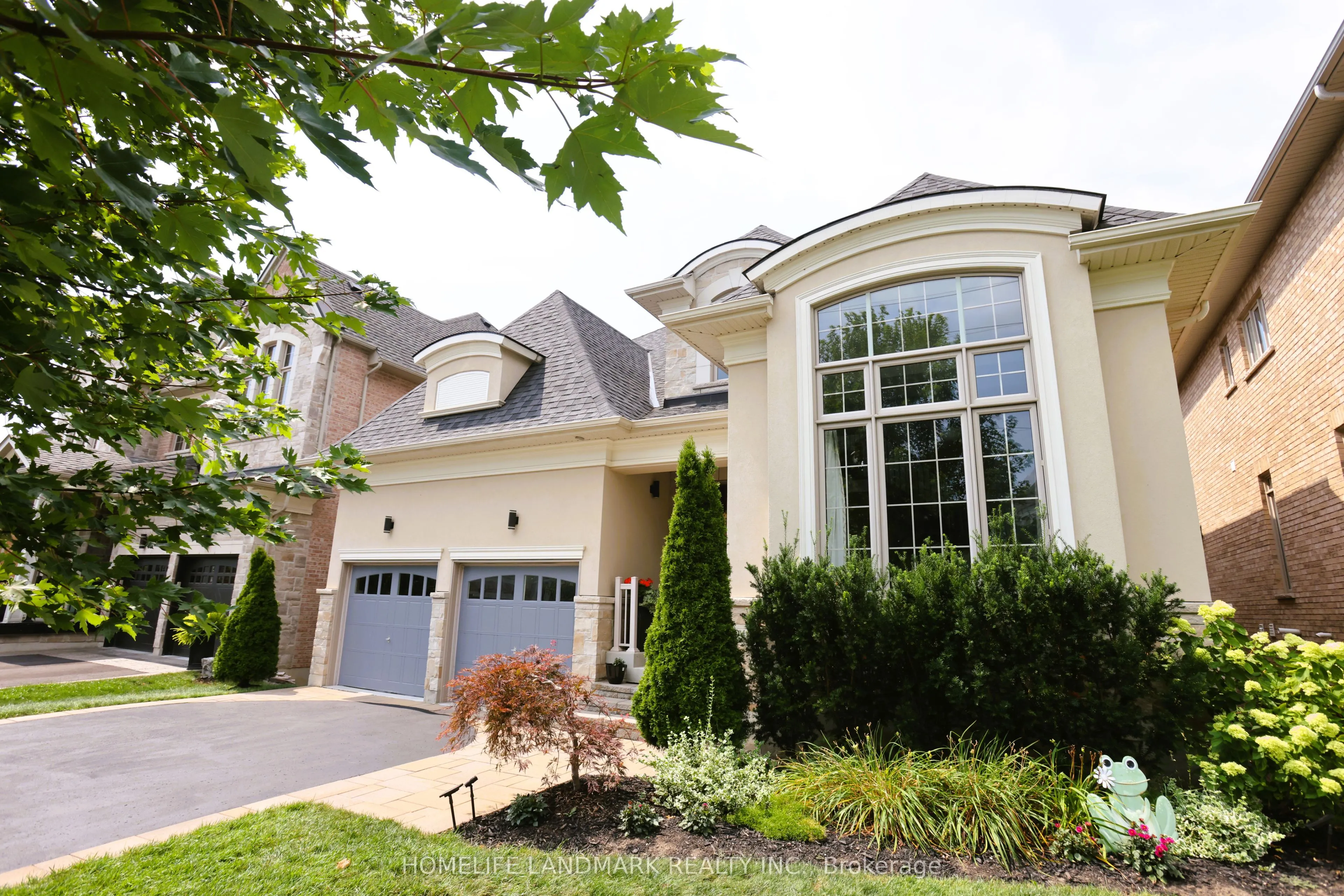 940 RIVERSIDE Drive