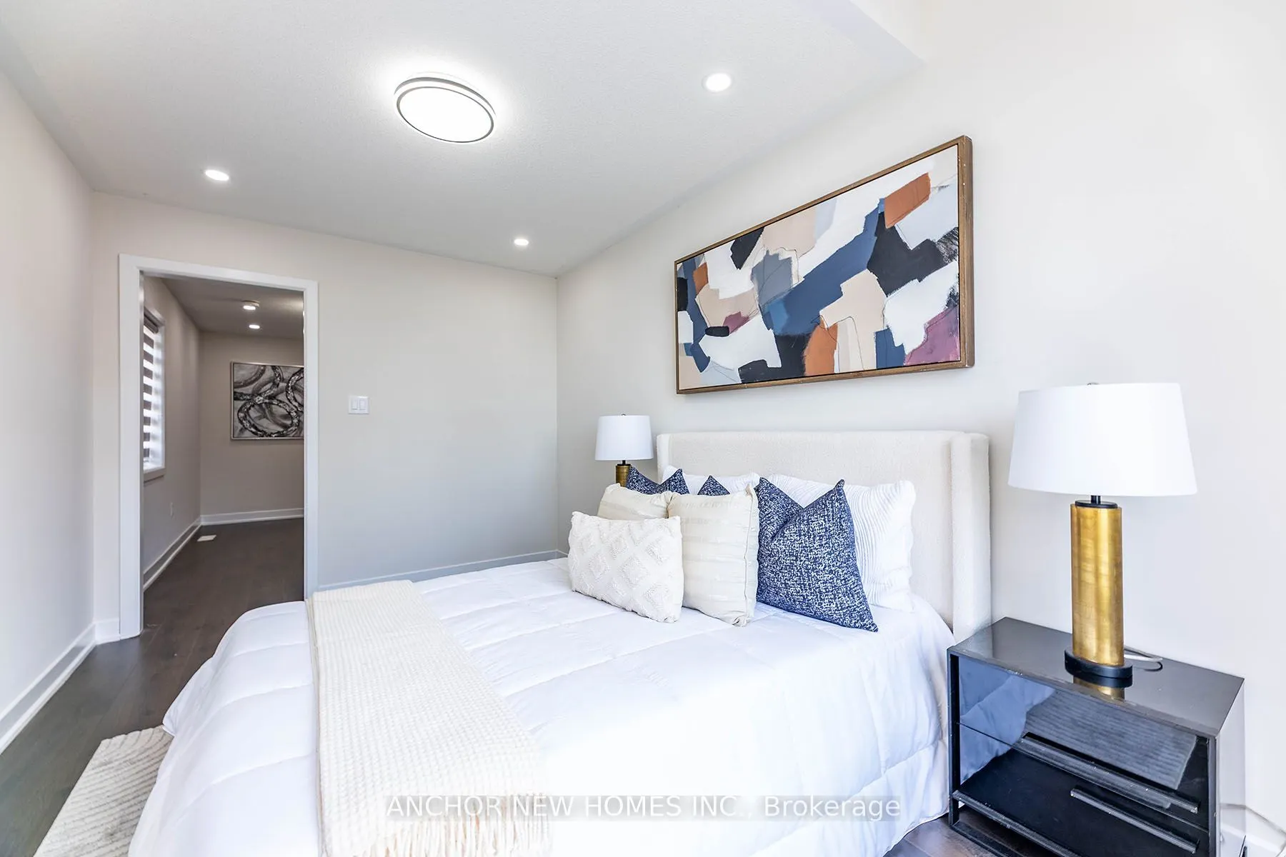82 Donald Fleming Way, #131