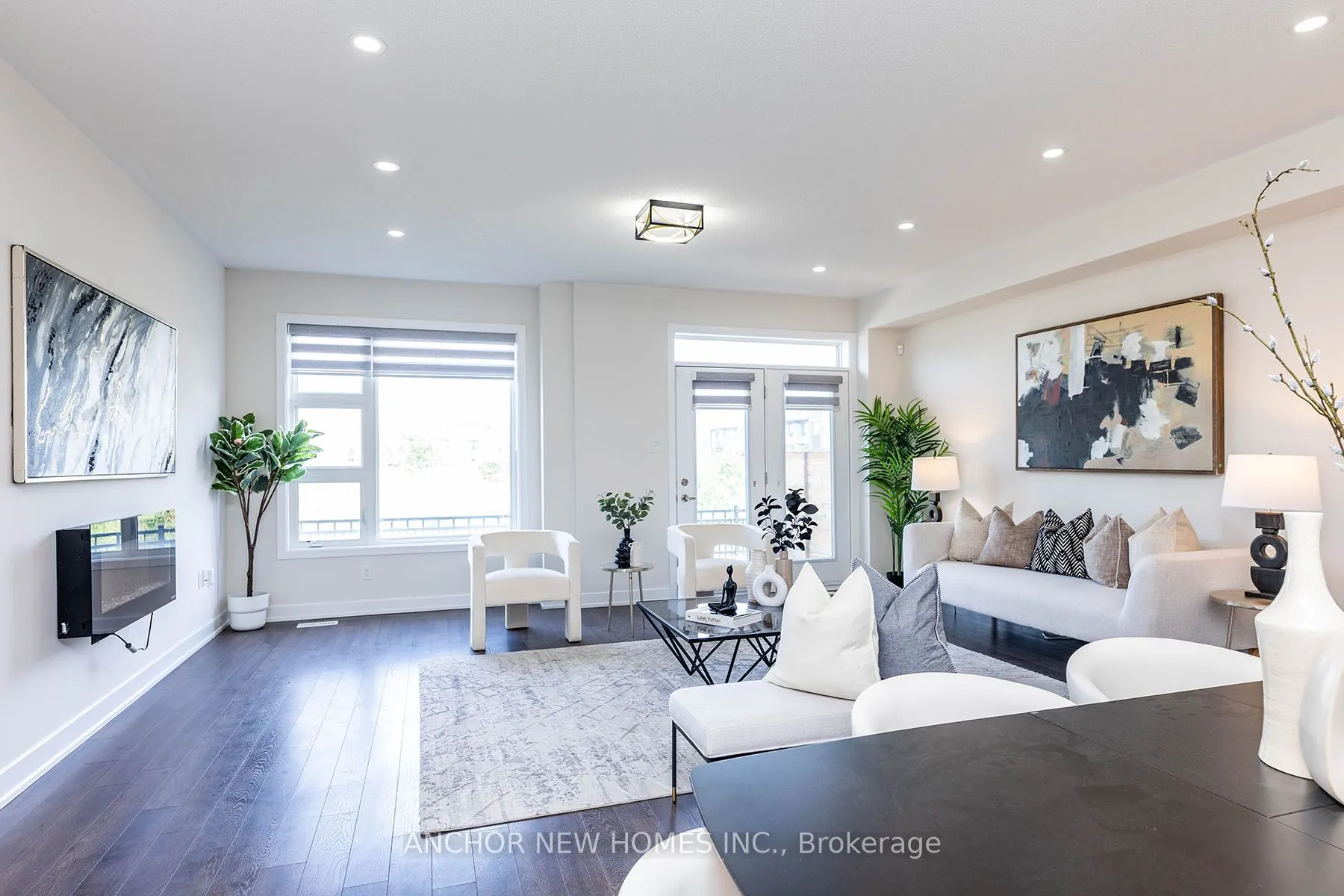 82 Donald Fleming Way, #131