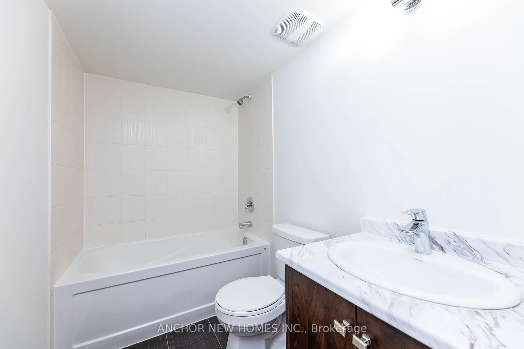 82 Donald Fleming Way, #131