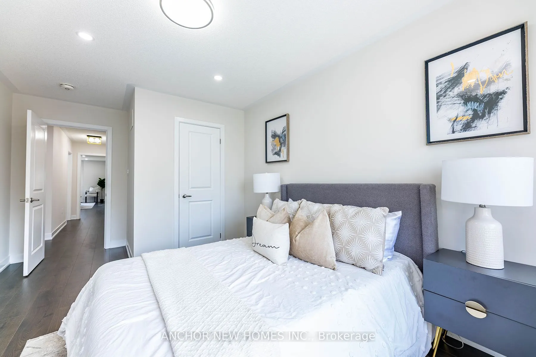 82 Donald Fleming Way, #131