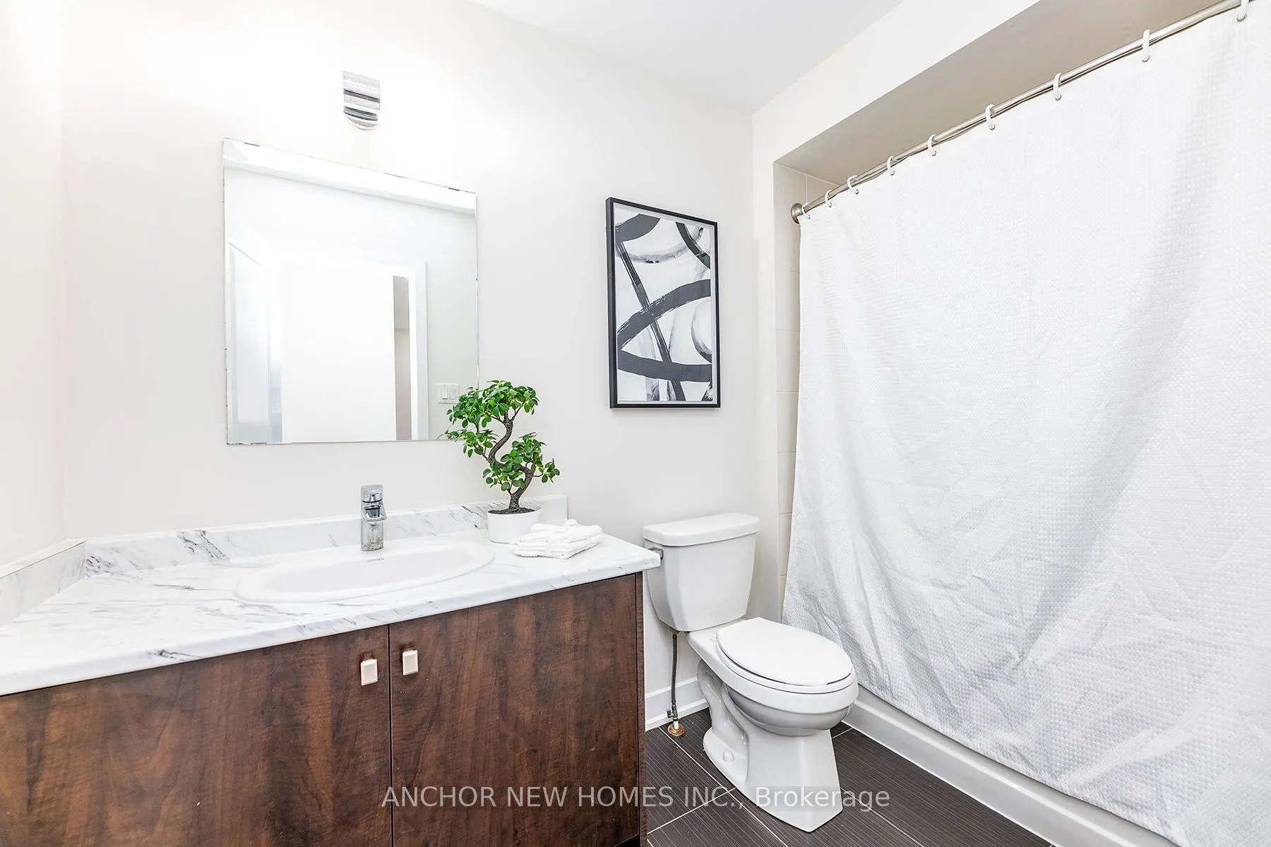 82 Donald Fleming Way, #131