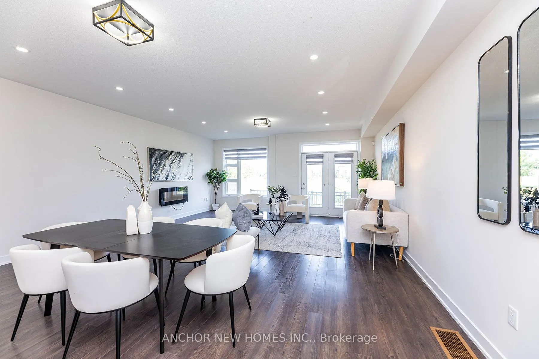 82 Donald Fleming Way, #131