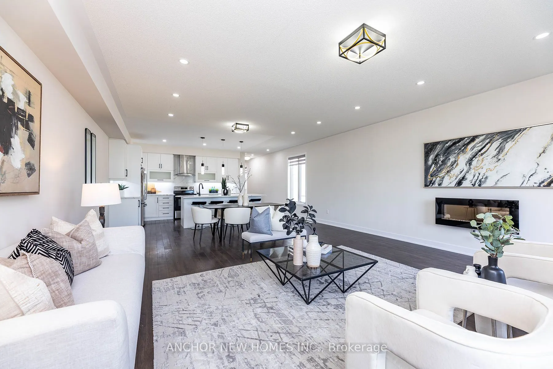 82 Donald Fleming Way, #131