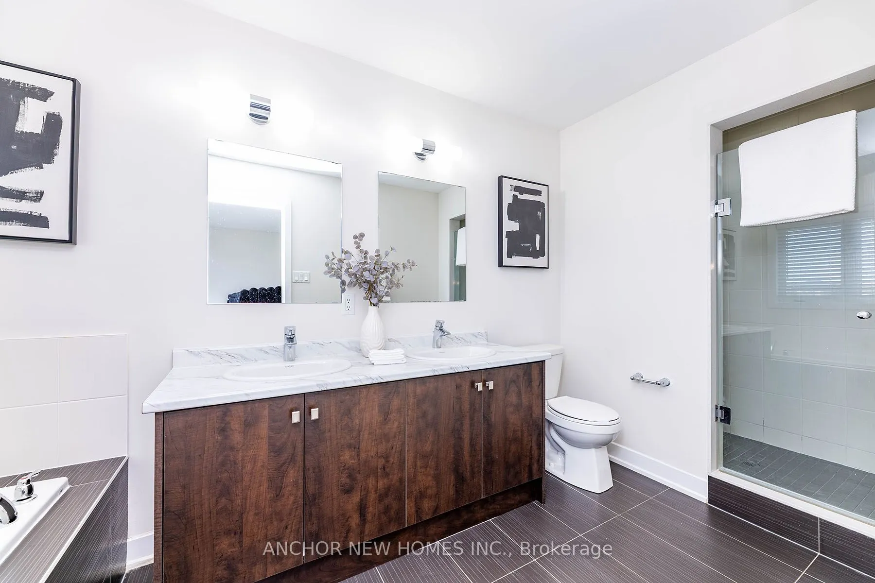 82 Donald Fleming Way, #131