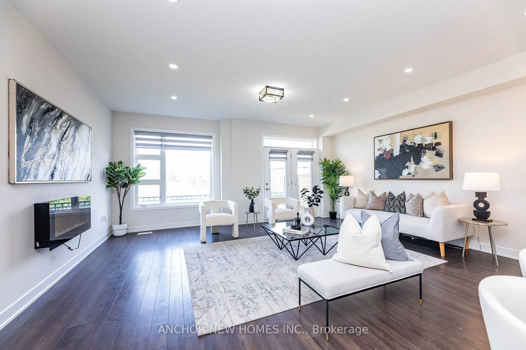 82 Donald Fleming Way, #131