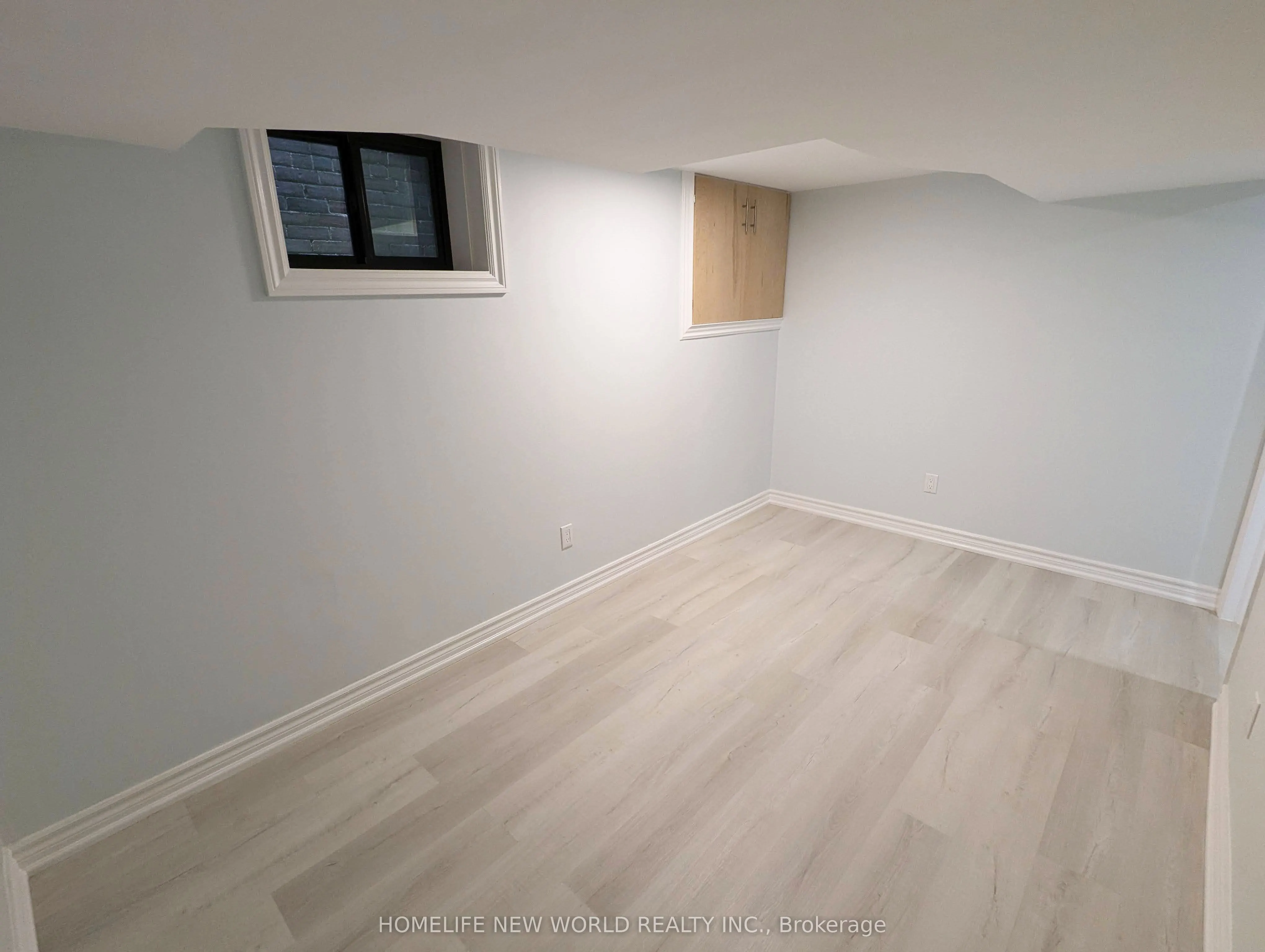 90 Oakvale Avenue, #Lower