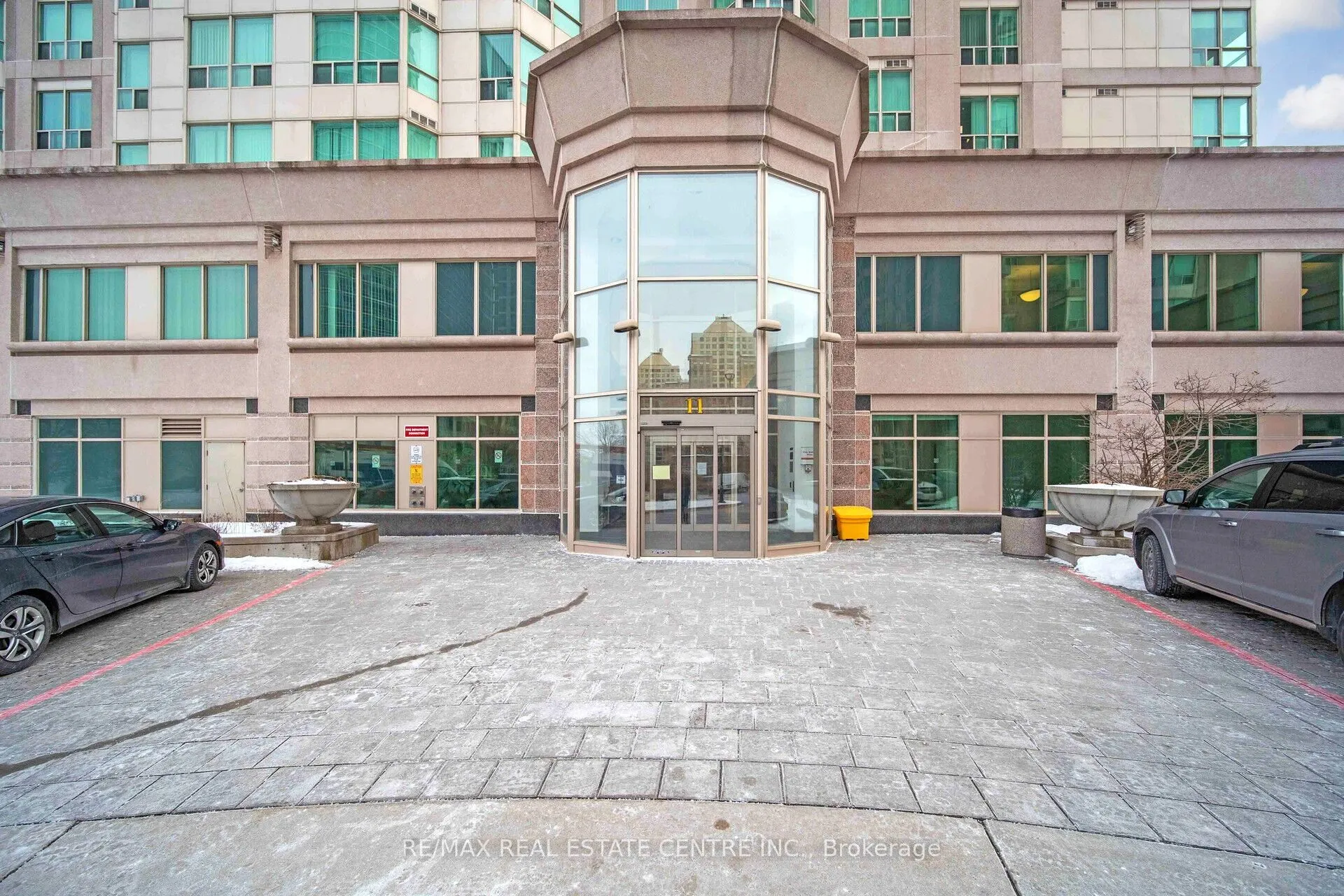 11 Lee Centre Drive, #603