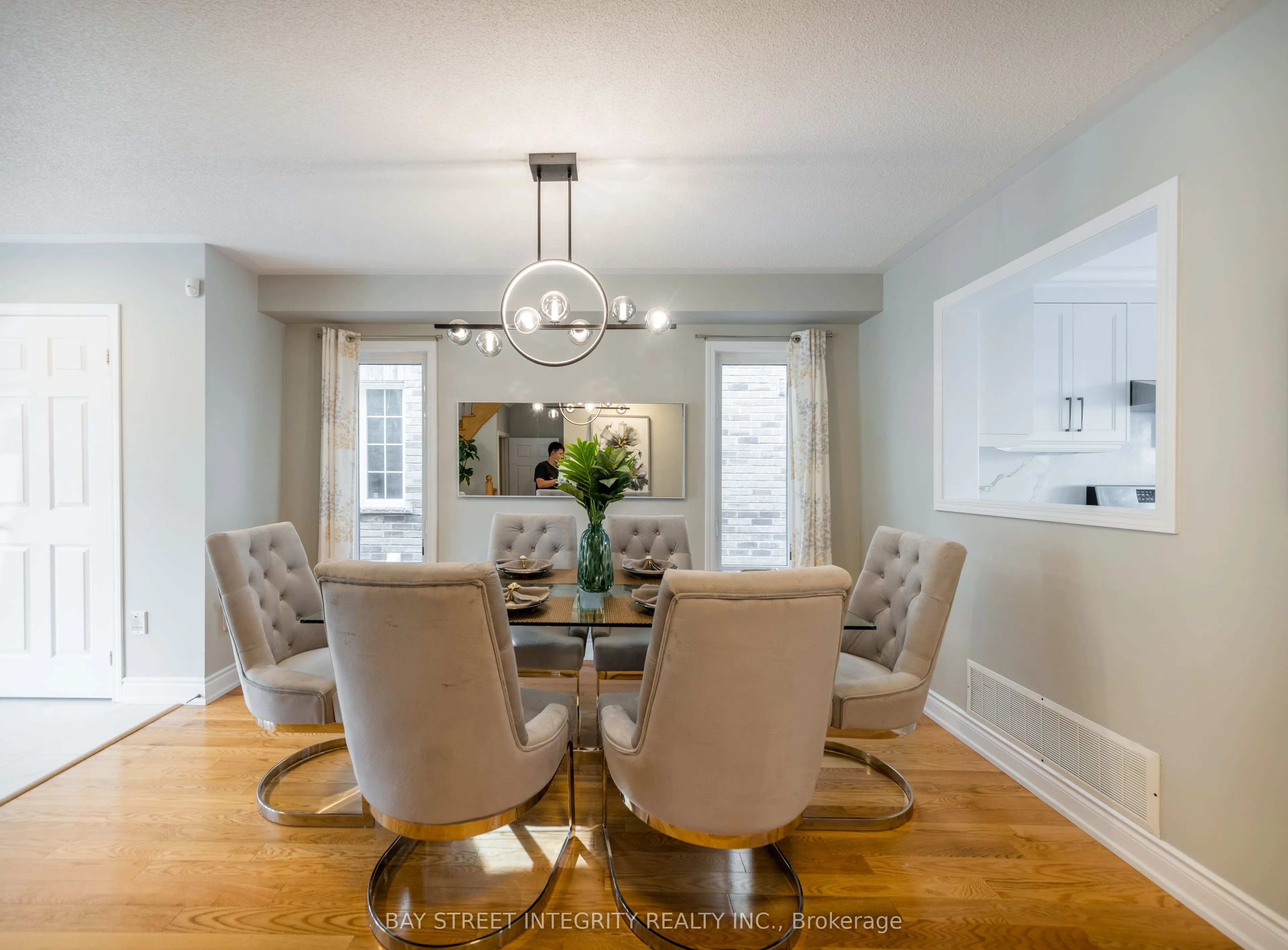 82 Oswell Drive