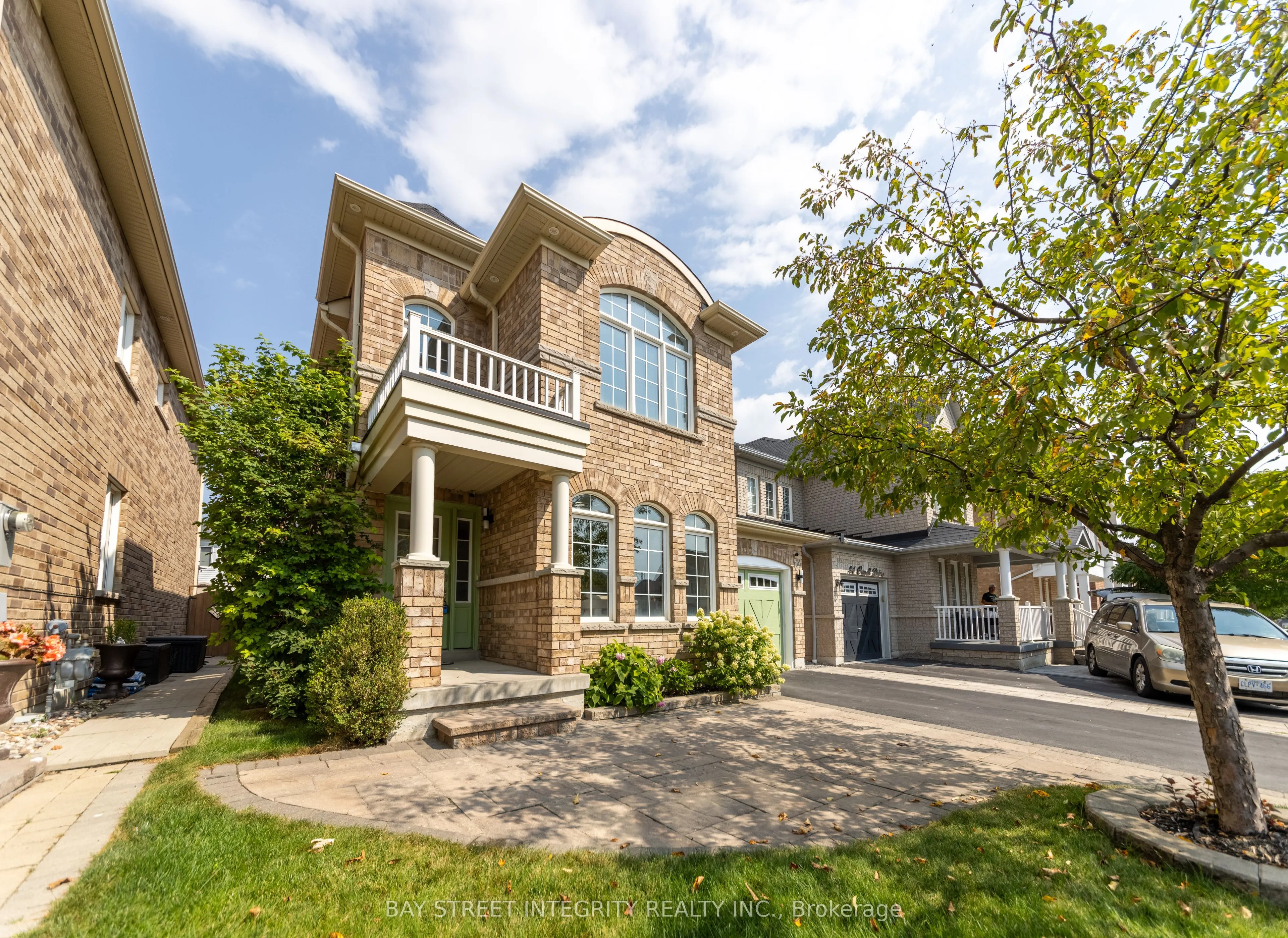 82 Oswell Drive