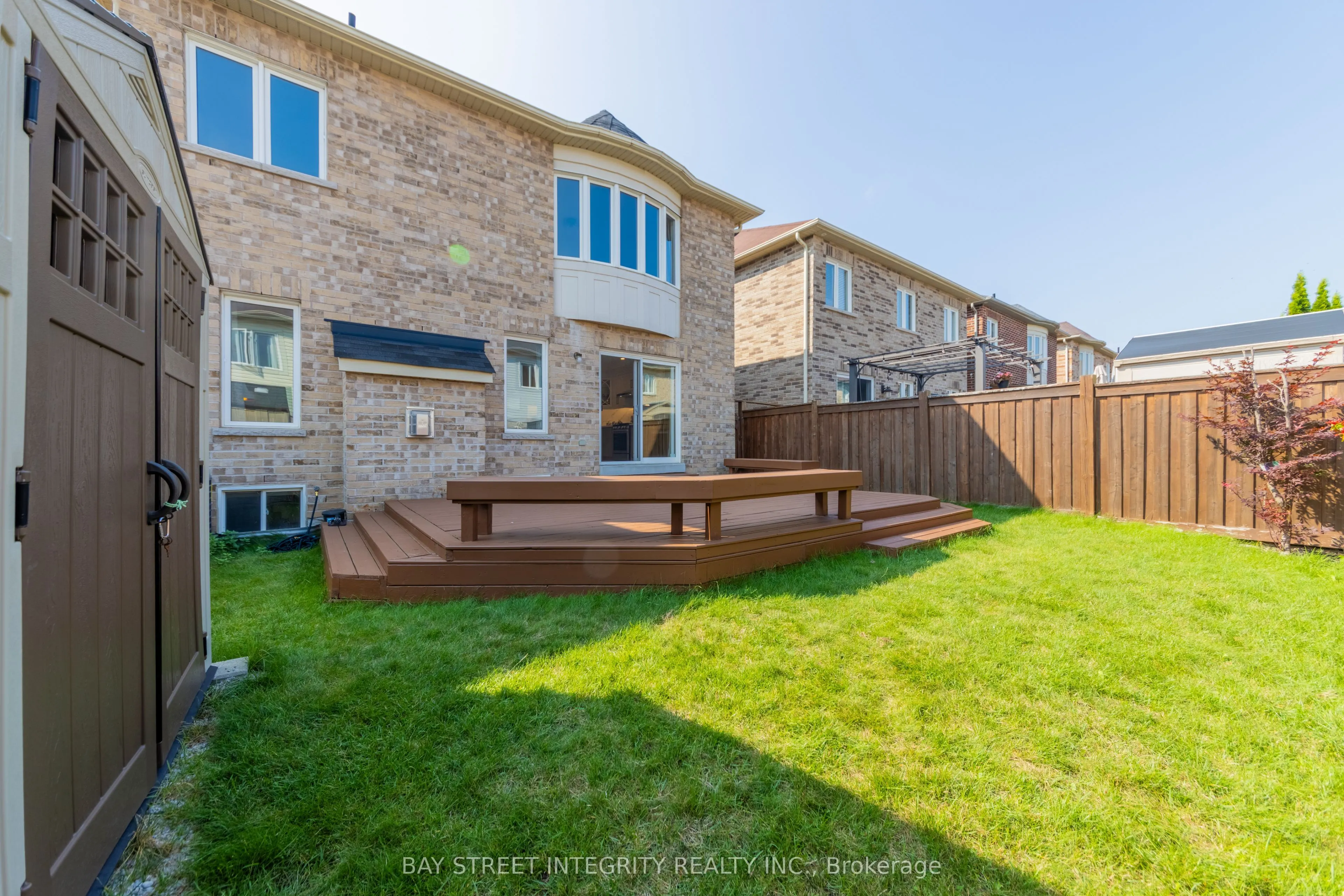 82 Oswell Drive