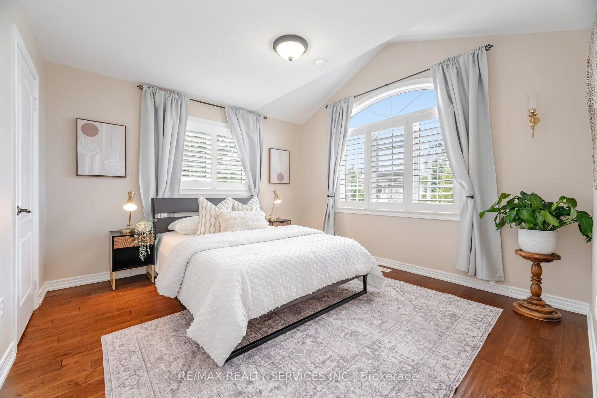 15 Bianca Drive