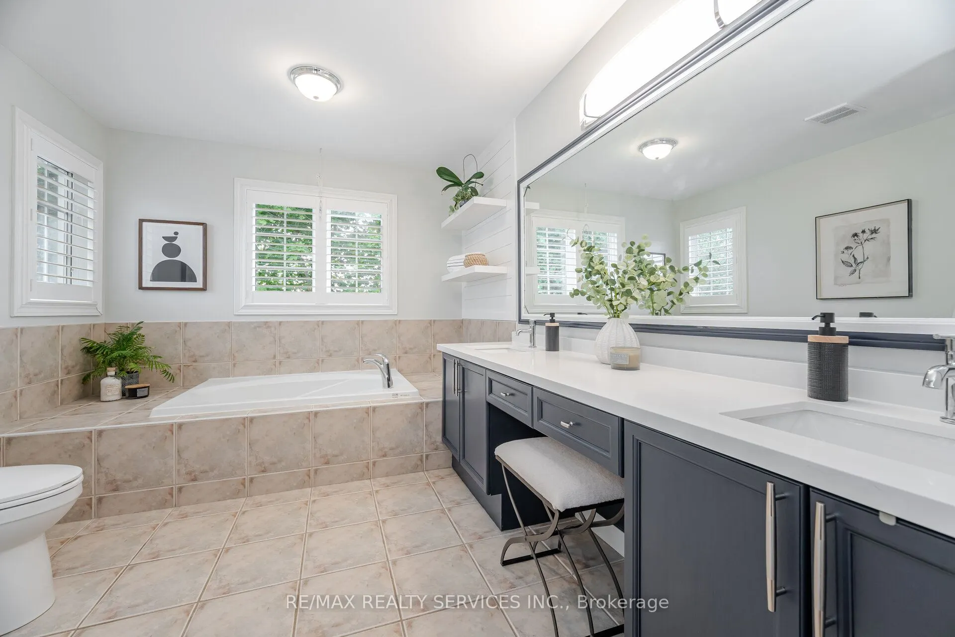 15 Bianca Drive