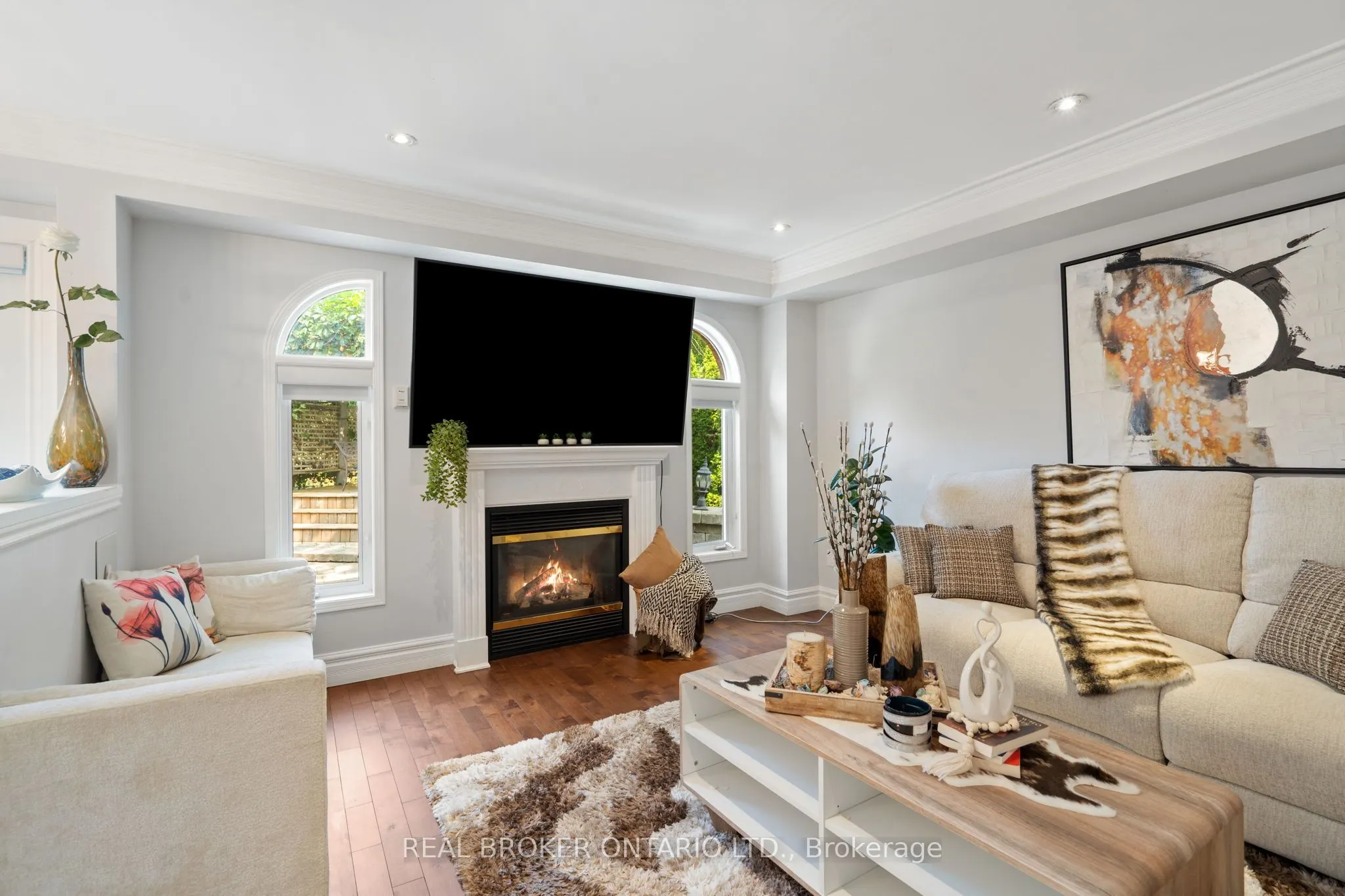 21 Shenandoah Drive