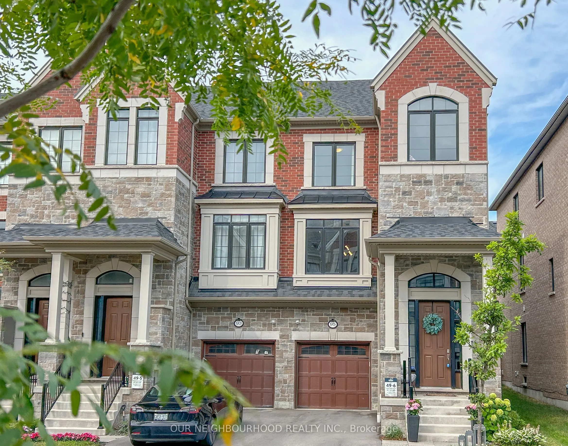 95 Dorian Drive