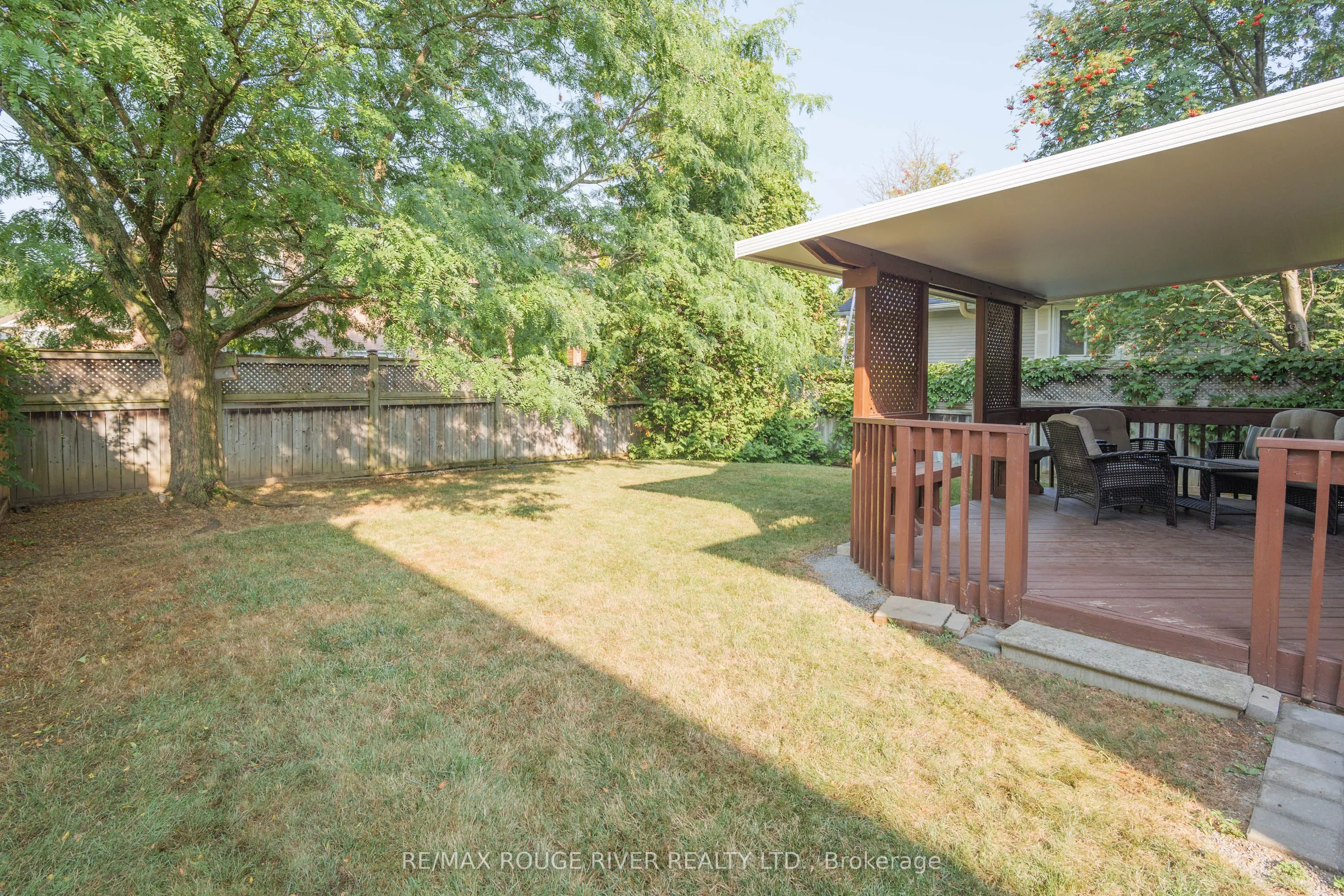 1936 Rosebank Road