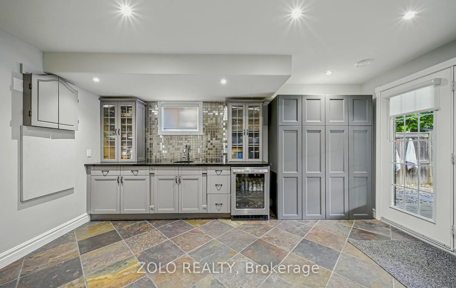 3 Covington Drive