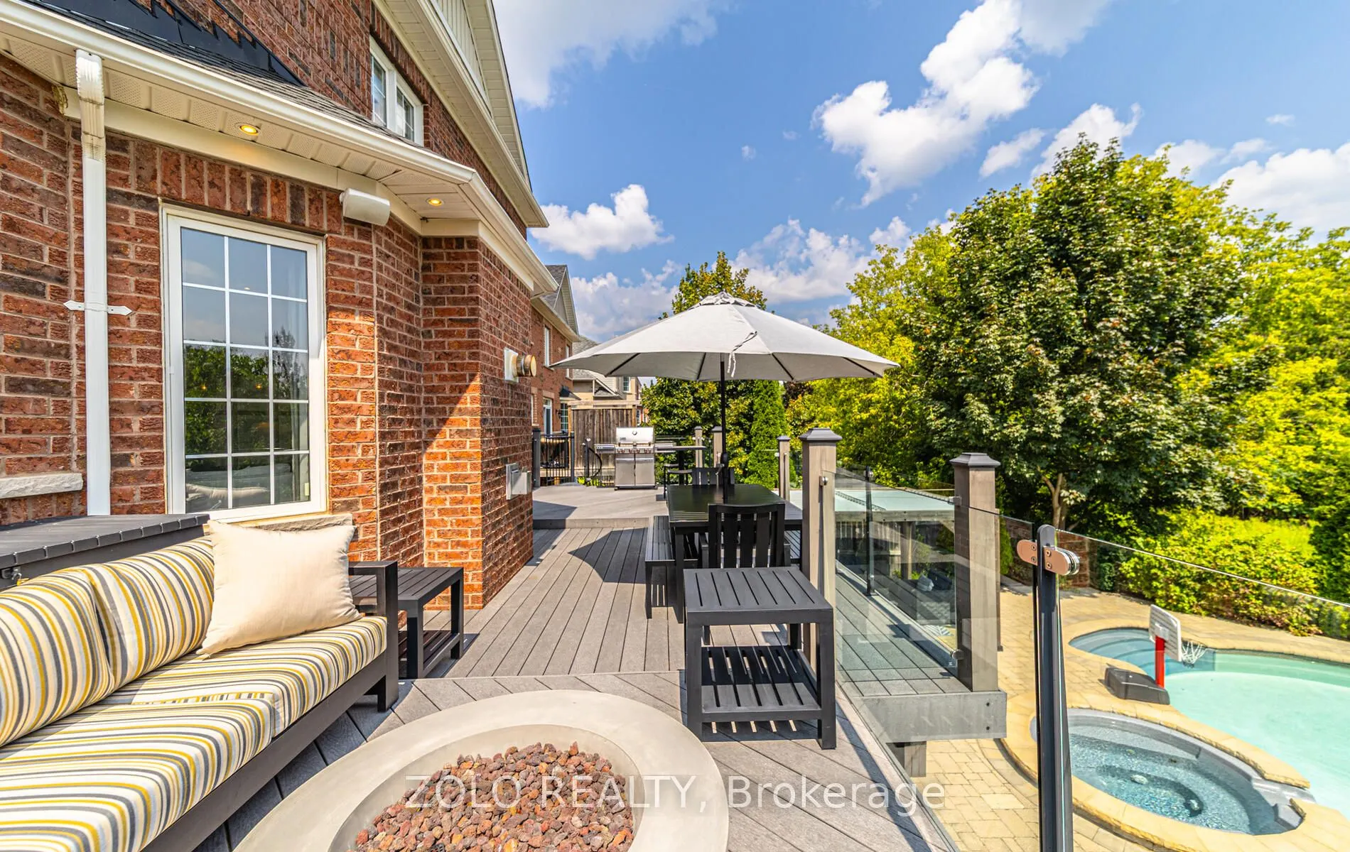 3 Covington Drive