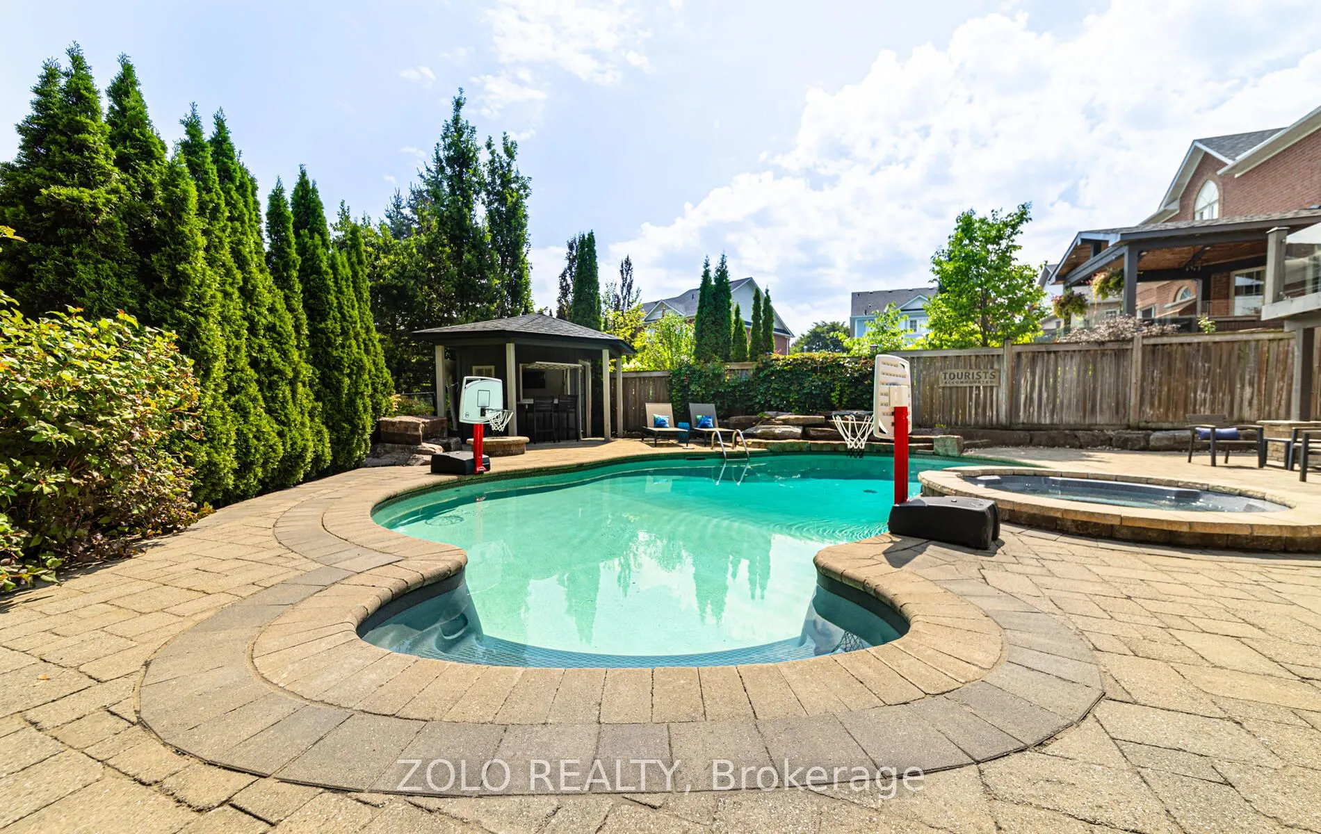 3 Covington Drive