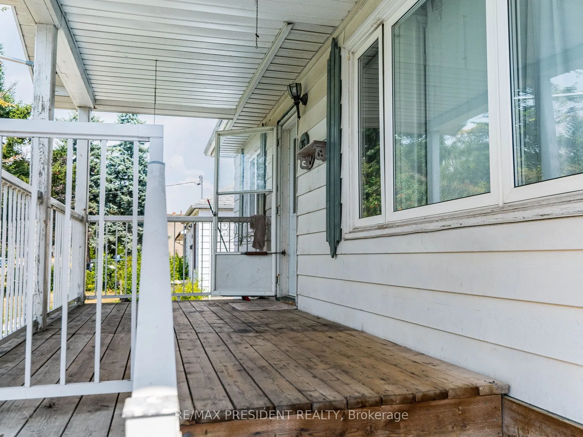 135 Kitchener Road