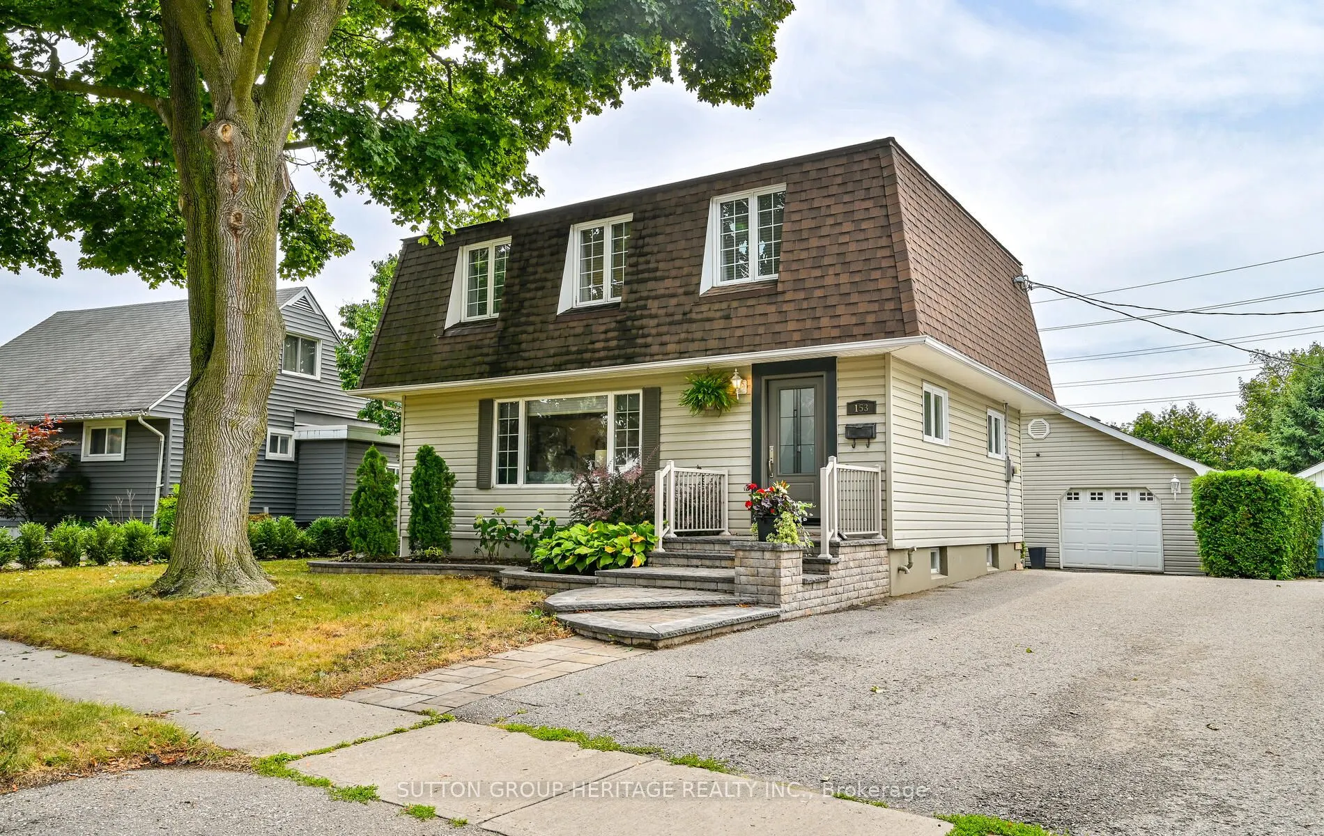 153 Admiral Road