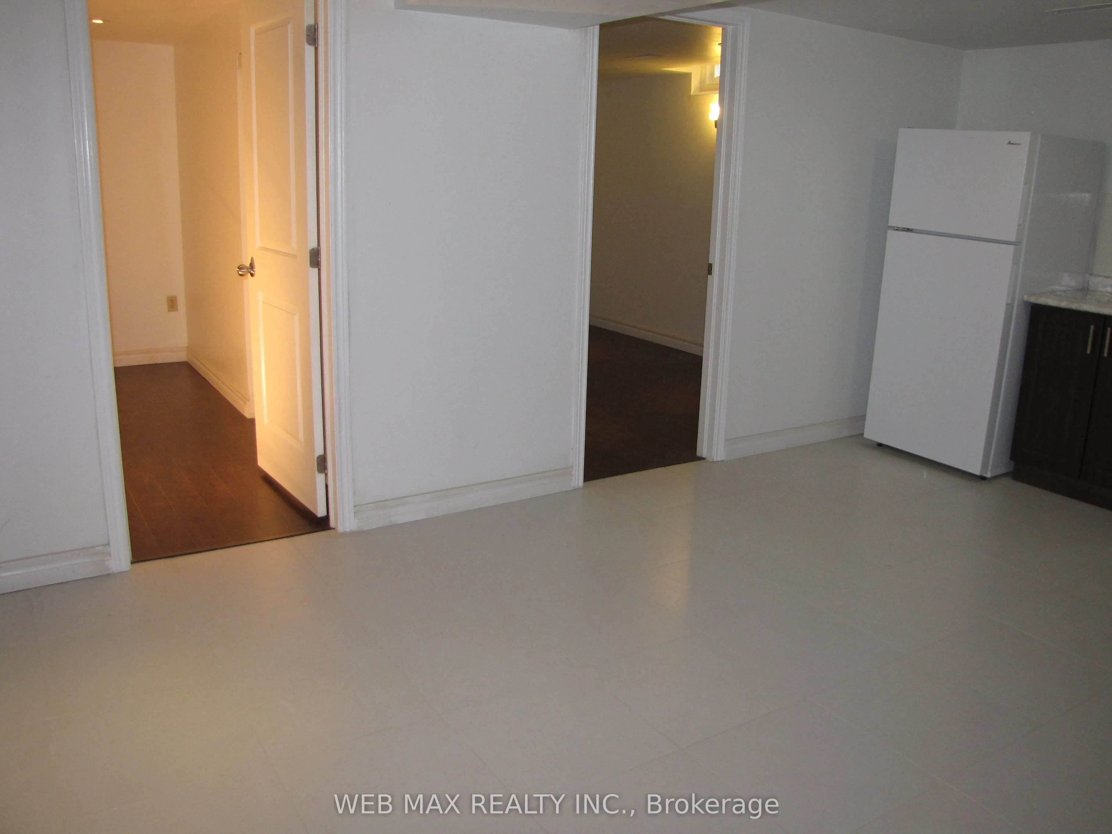 123 Hildenboro Square, #Basement