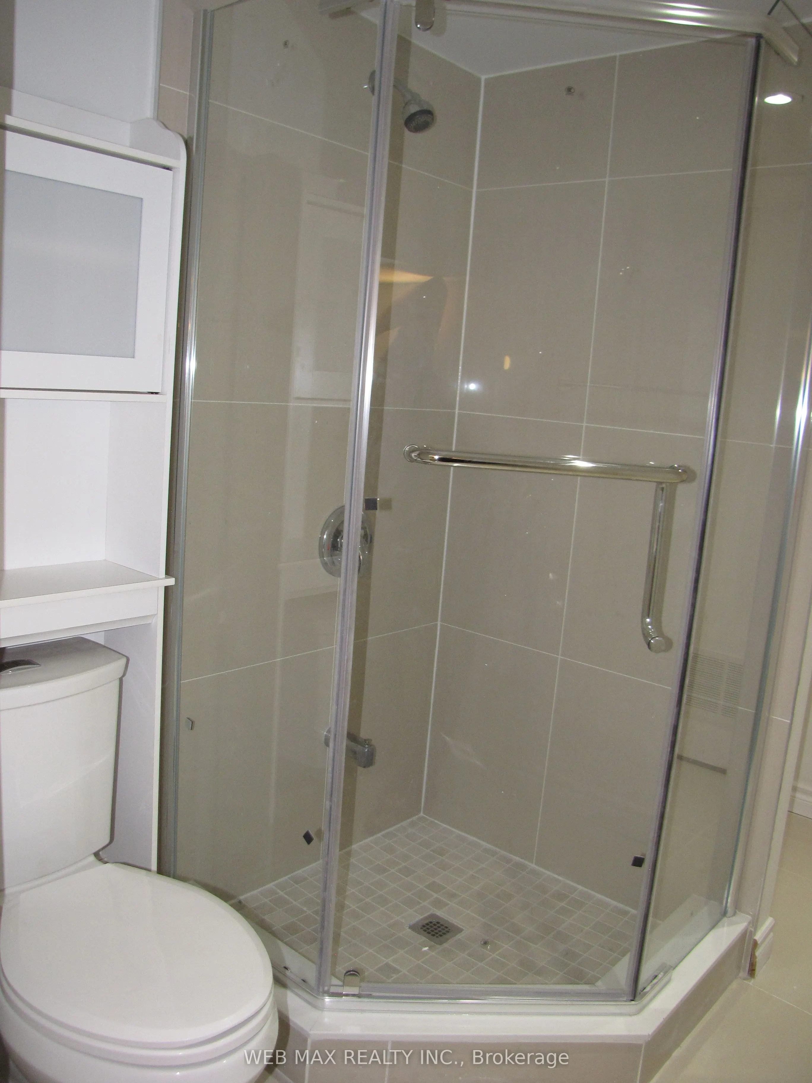 123 Hildenboro Square, #Basement