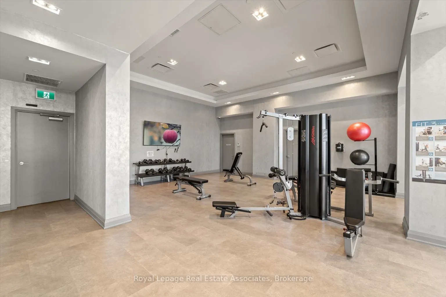 30 Meadowglen Place, #1106