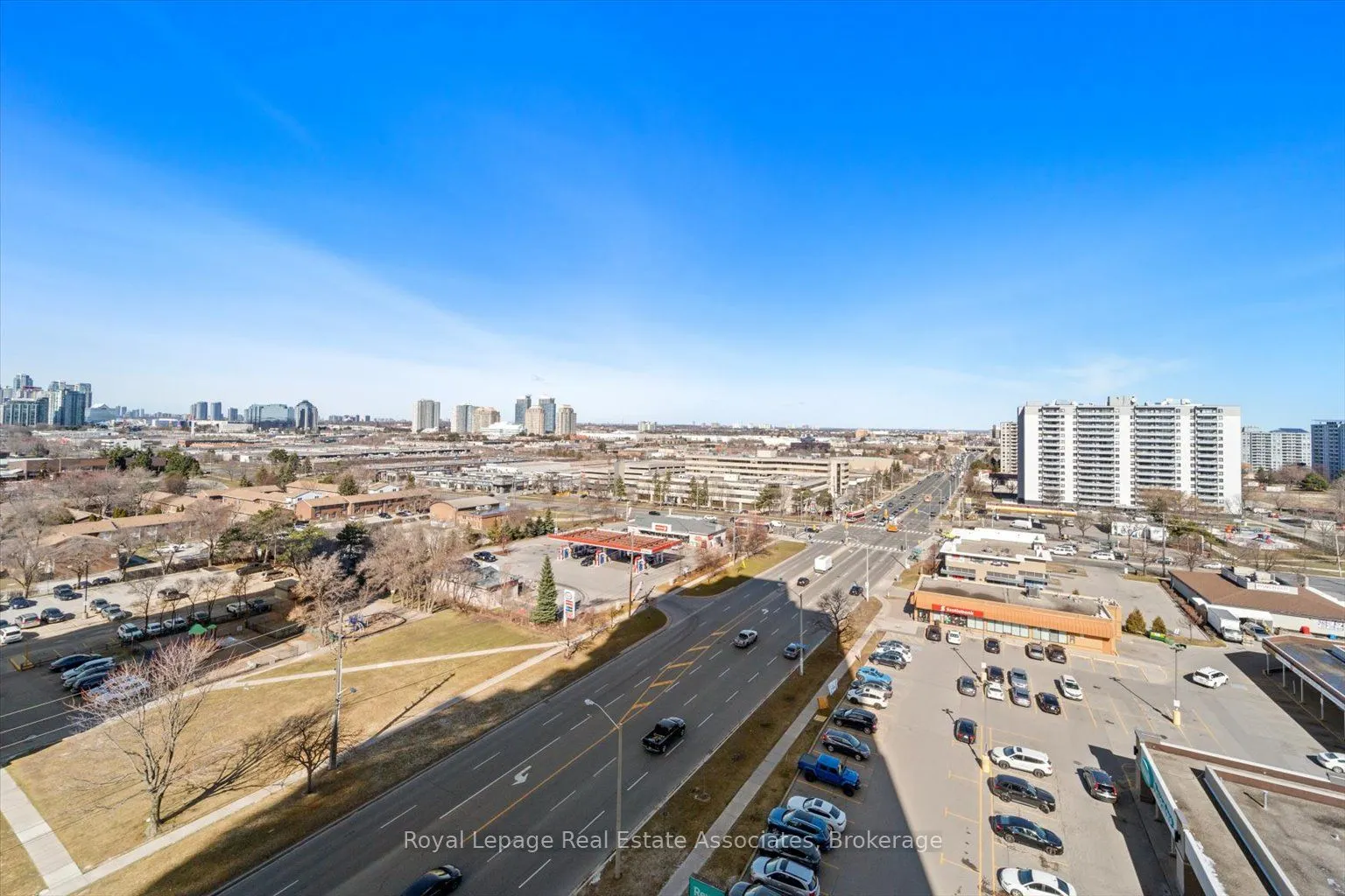30 Meadowglen Place, #1106
