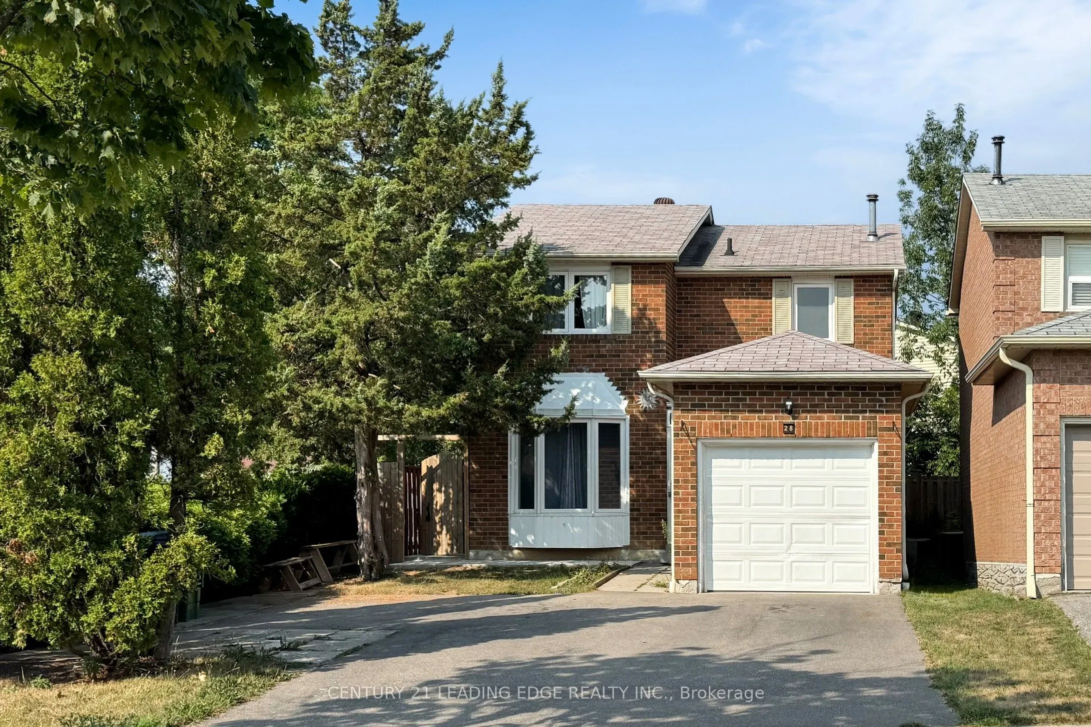 28 Longsword Drive