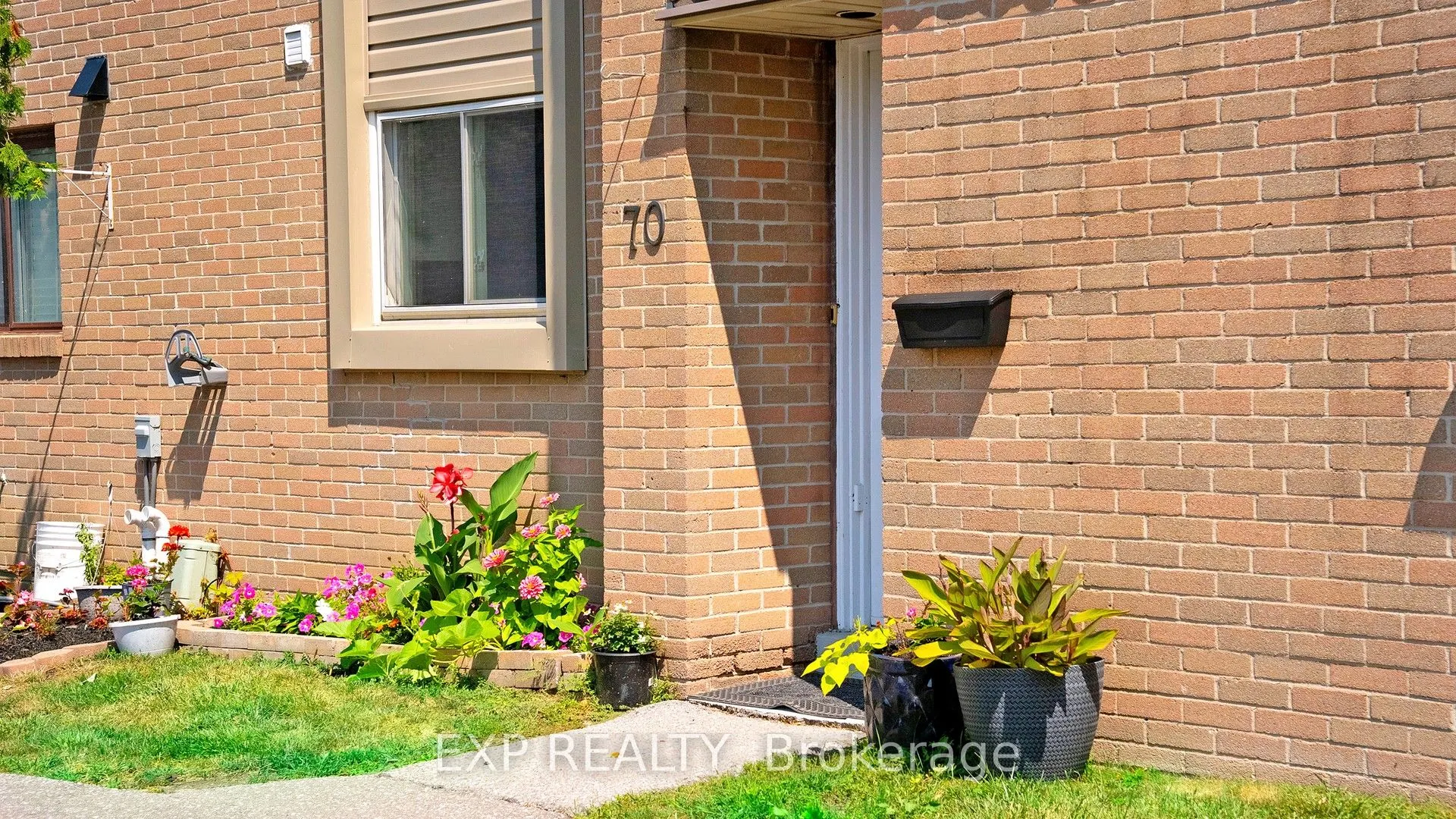 1235 Radom Street, #70