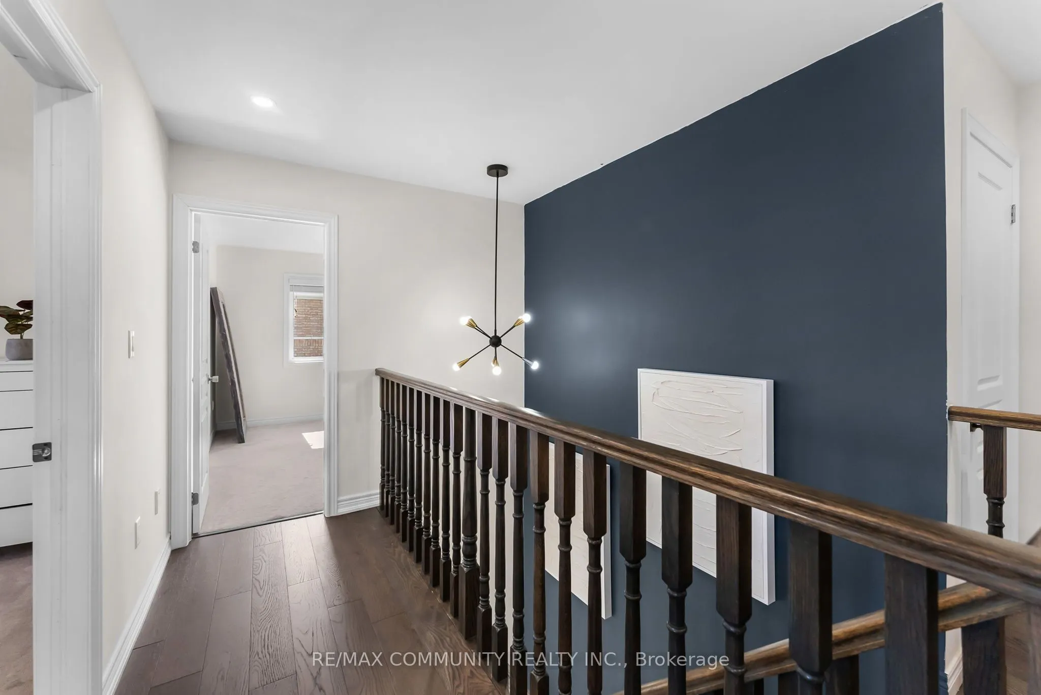 279 Kenneth Cole Drive