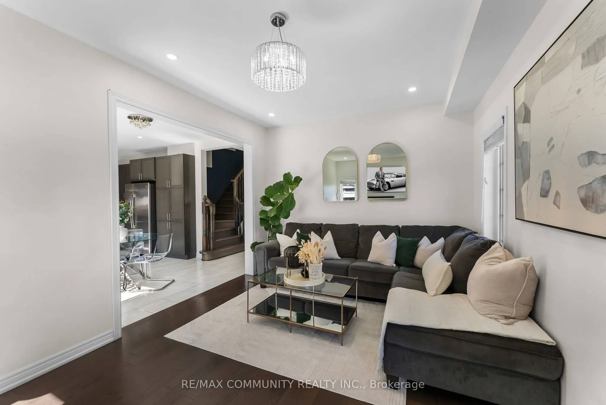279 Kenneth Cole Drive