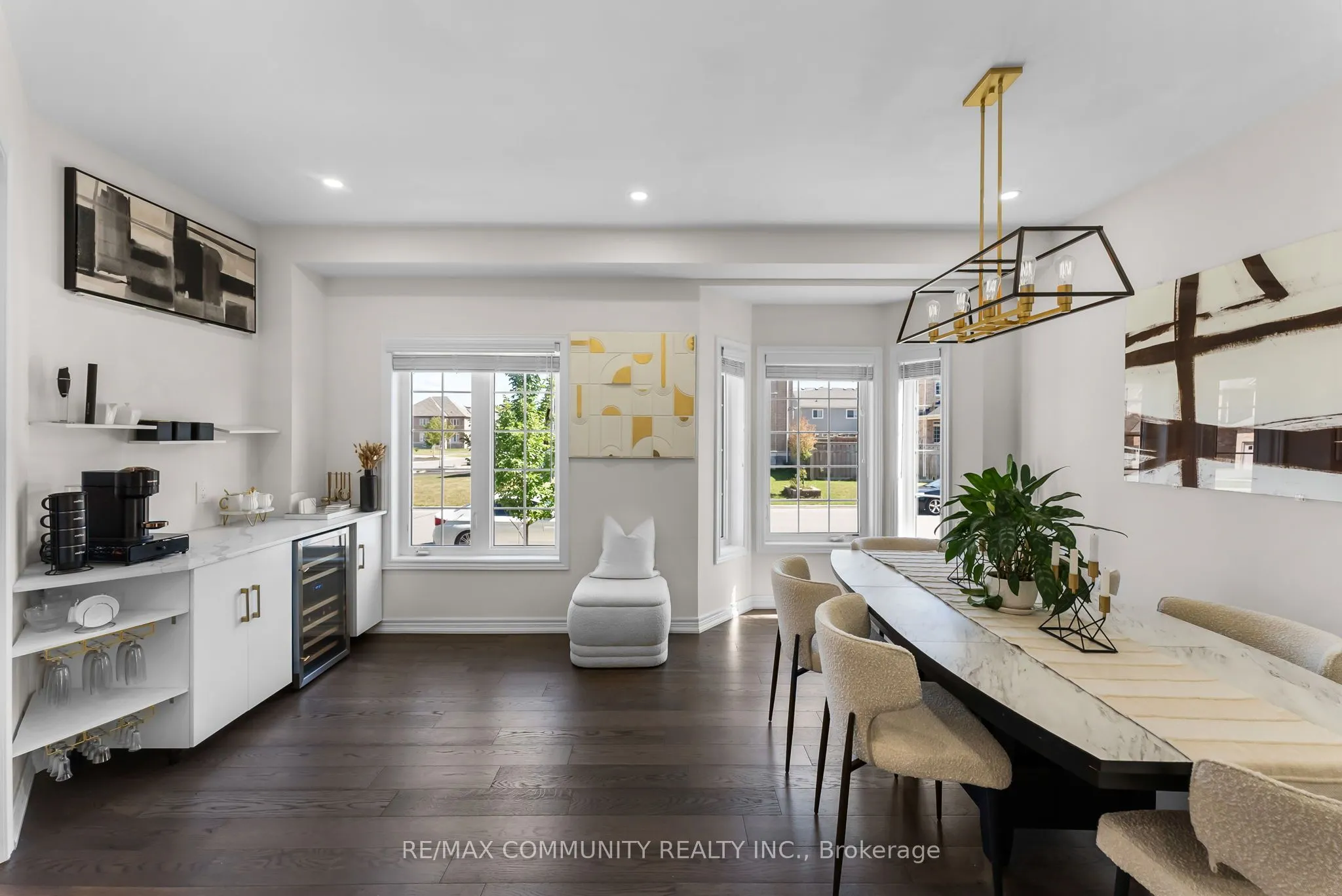279 Kenneth Cole Drive