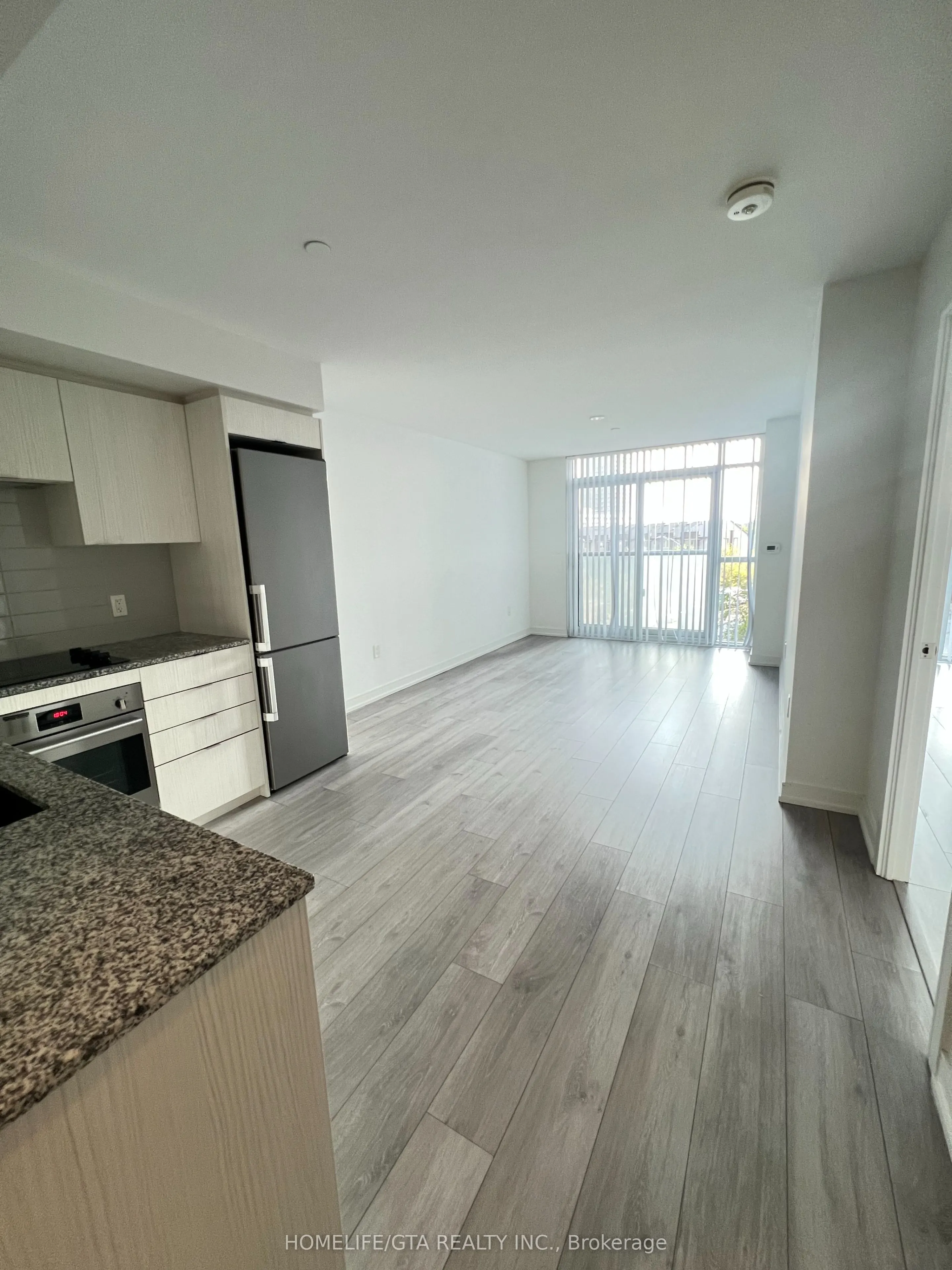 225 Village Green Square, #307