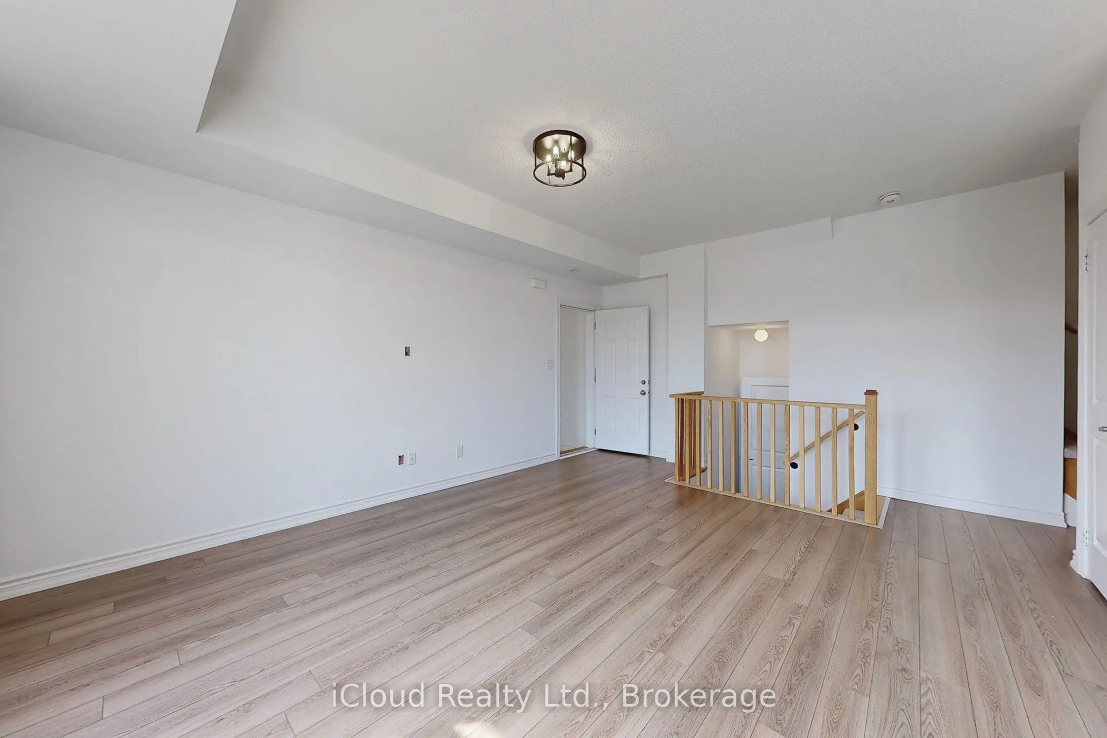 2730 William Jackson Drive, #8