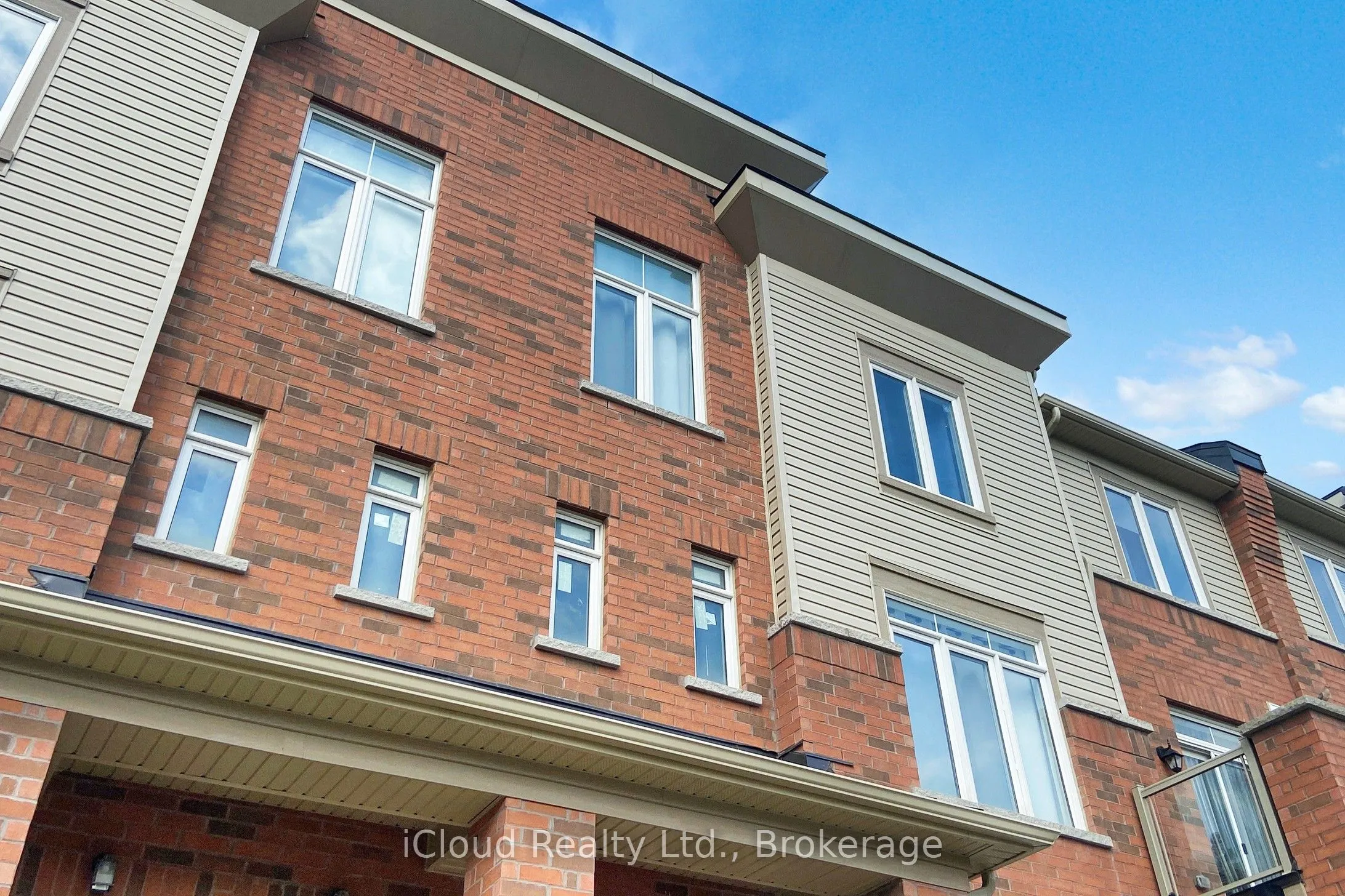 2730 William Jackson Drive, #8