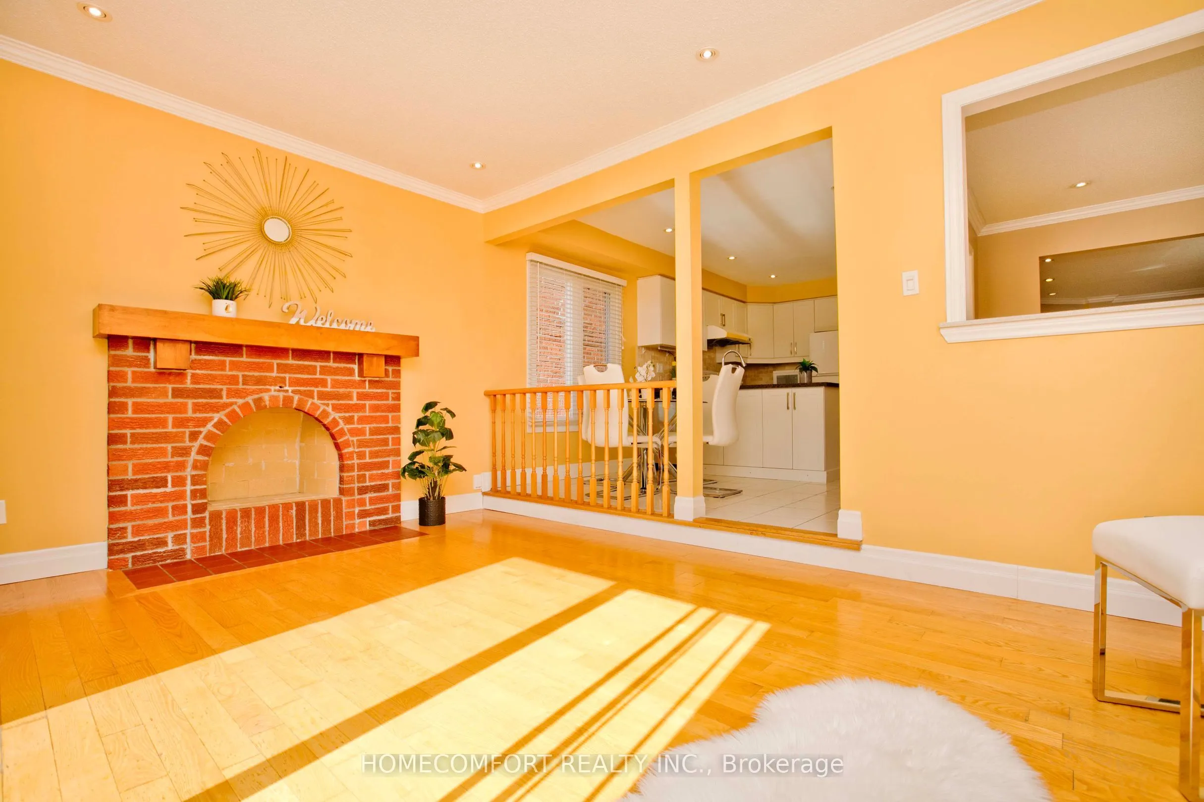 100 Nettlecreek Crescent