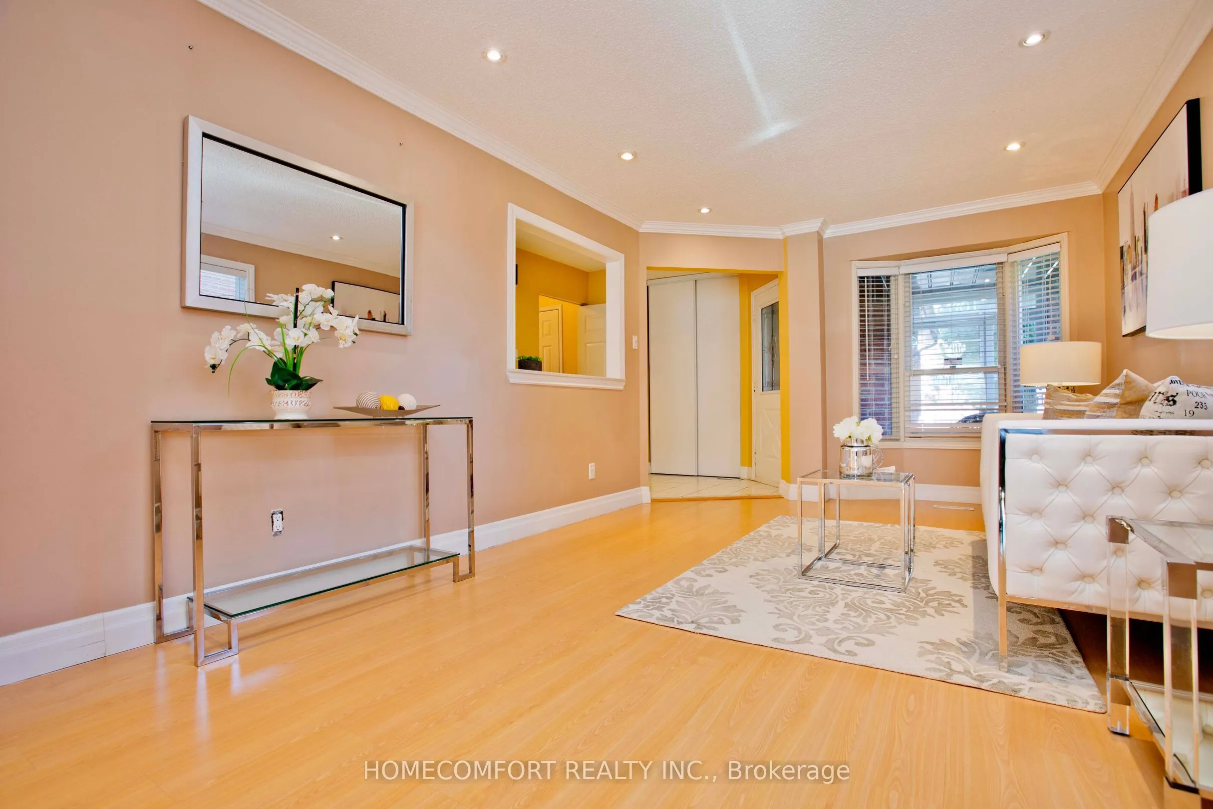 100 Nettlecreek Crescent