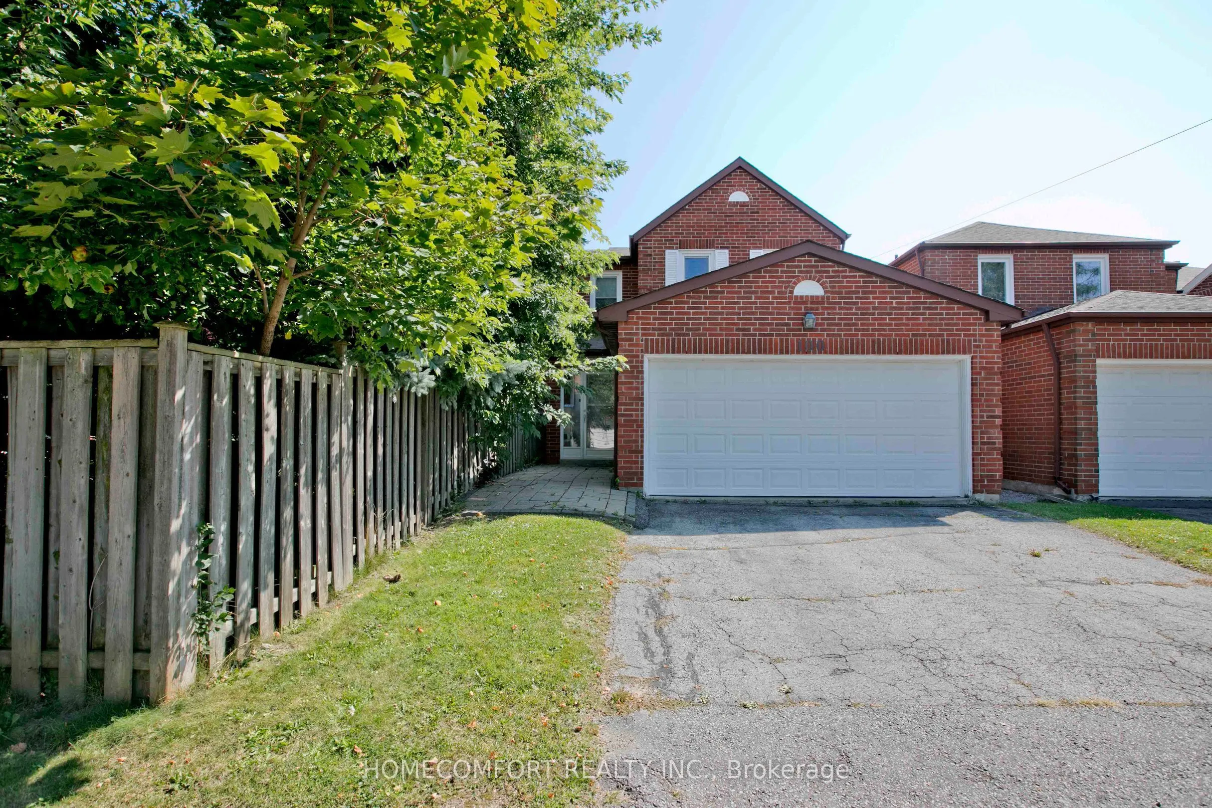 100 Nettlecreek Crescent