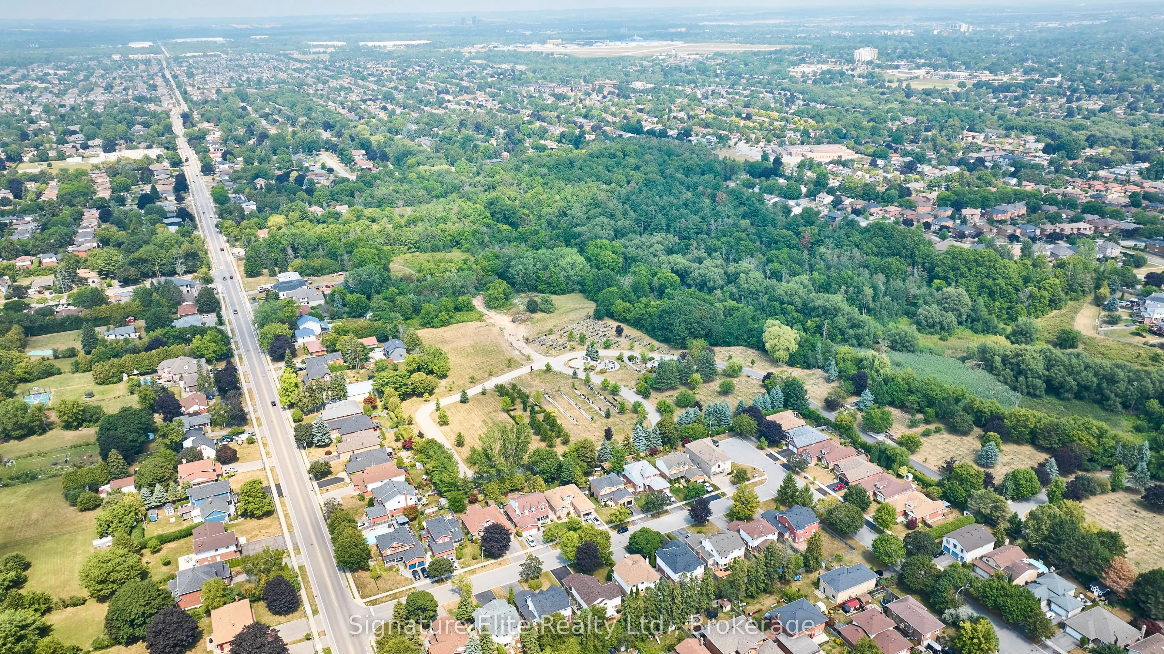 121 Meadow Crescent