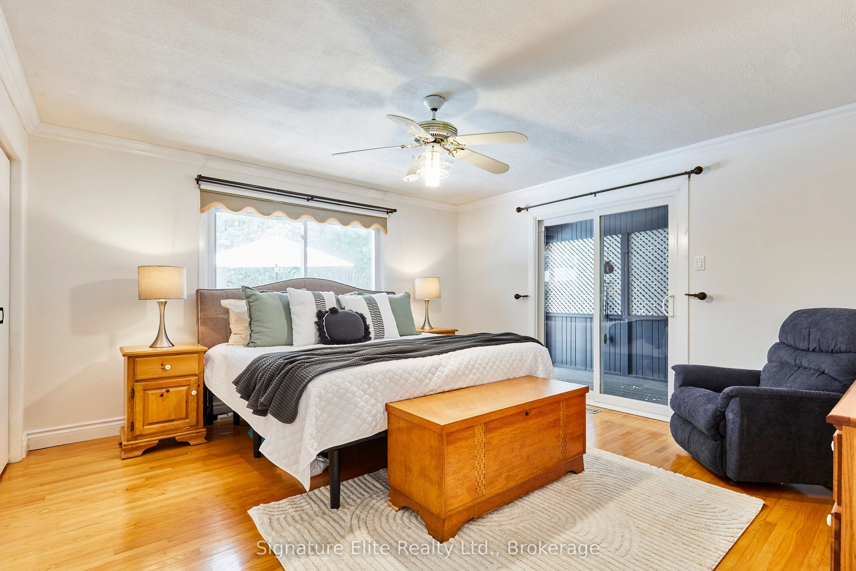 121 Meadow Crescent