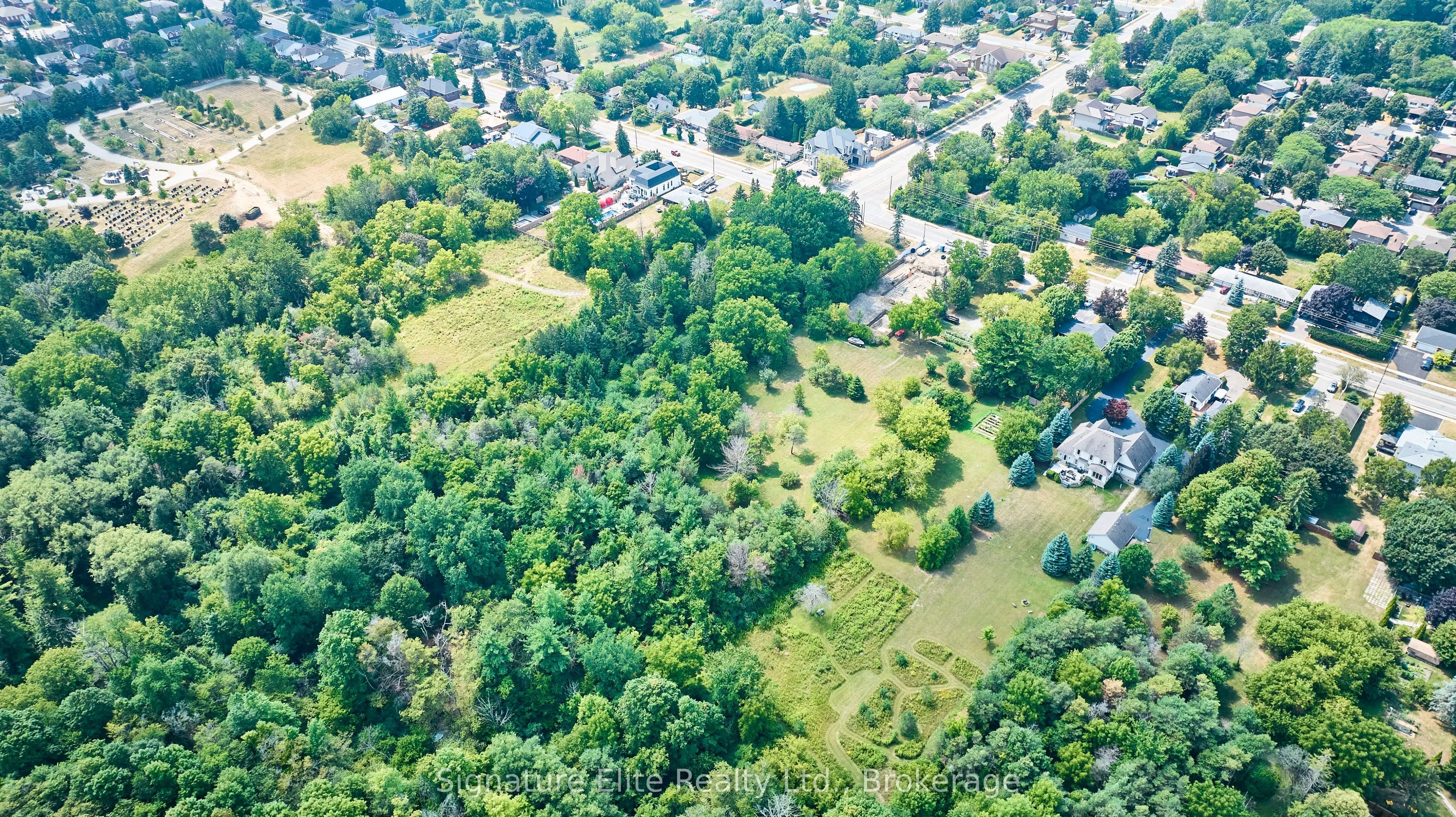 121 Meadow Crescent