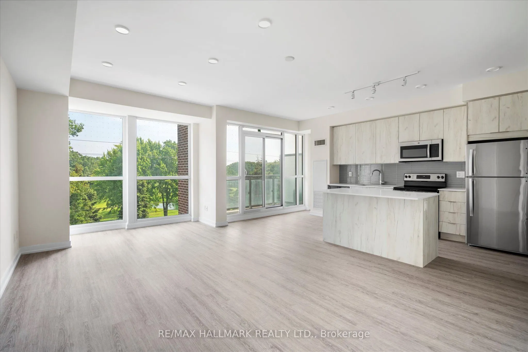 1350 Kingston Road, #310