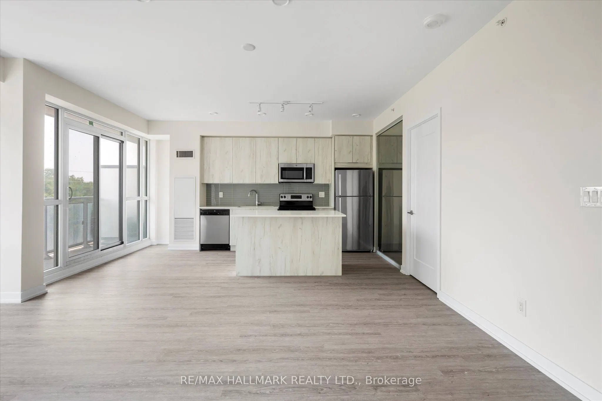 1350 Kingston Road, #310