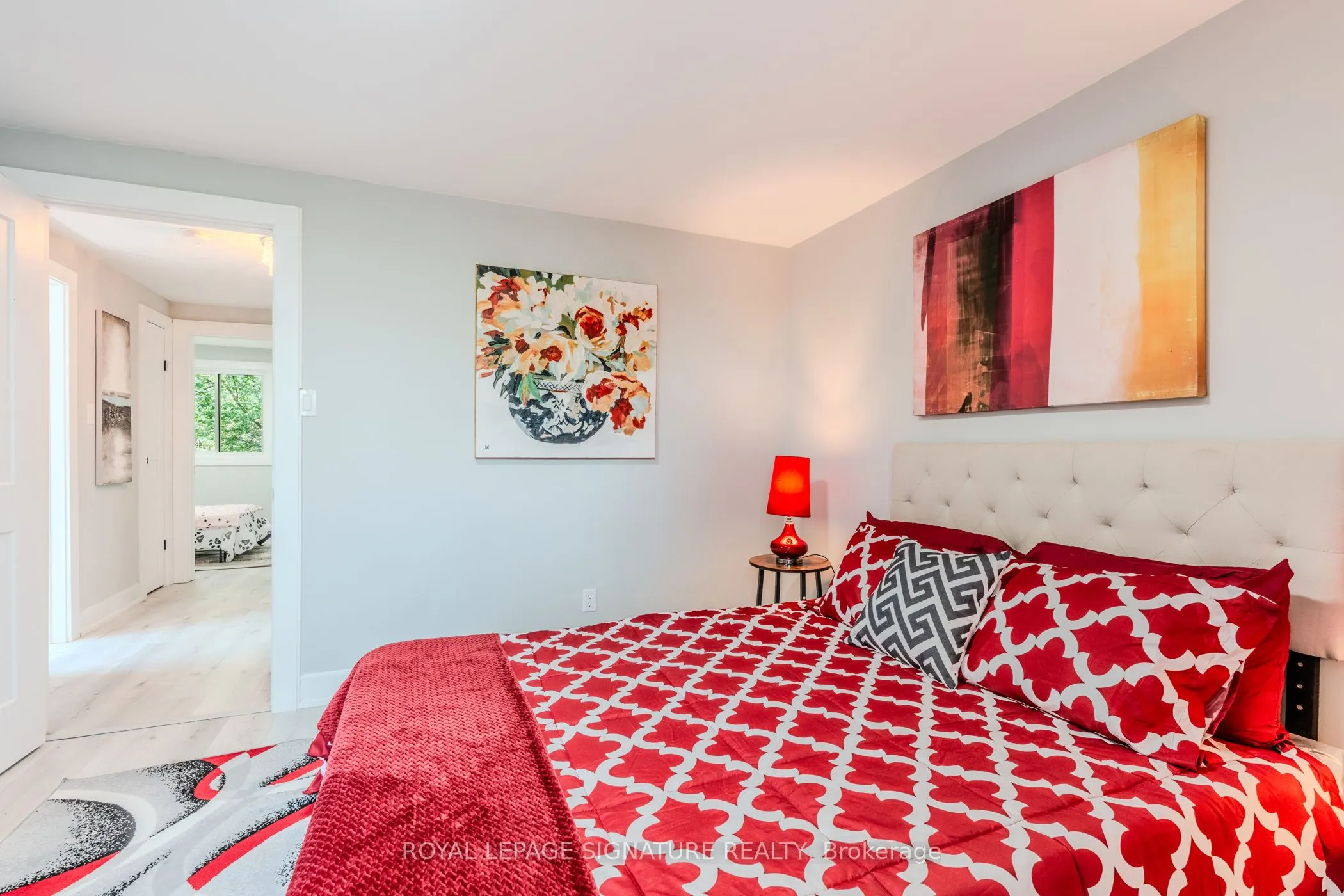 10 Grassmere Court